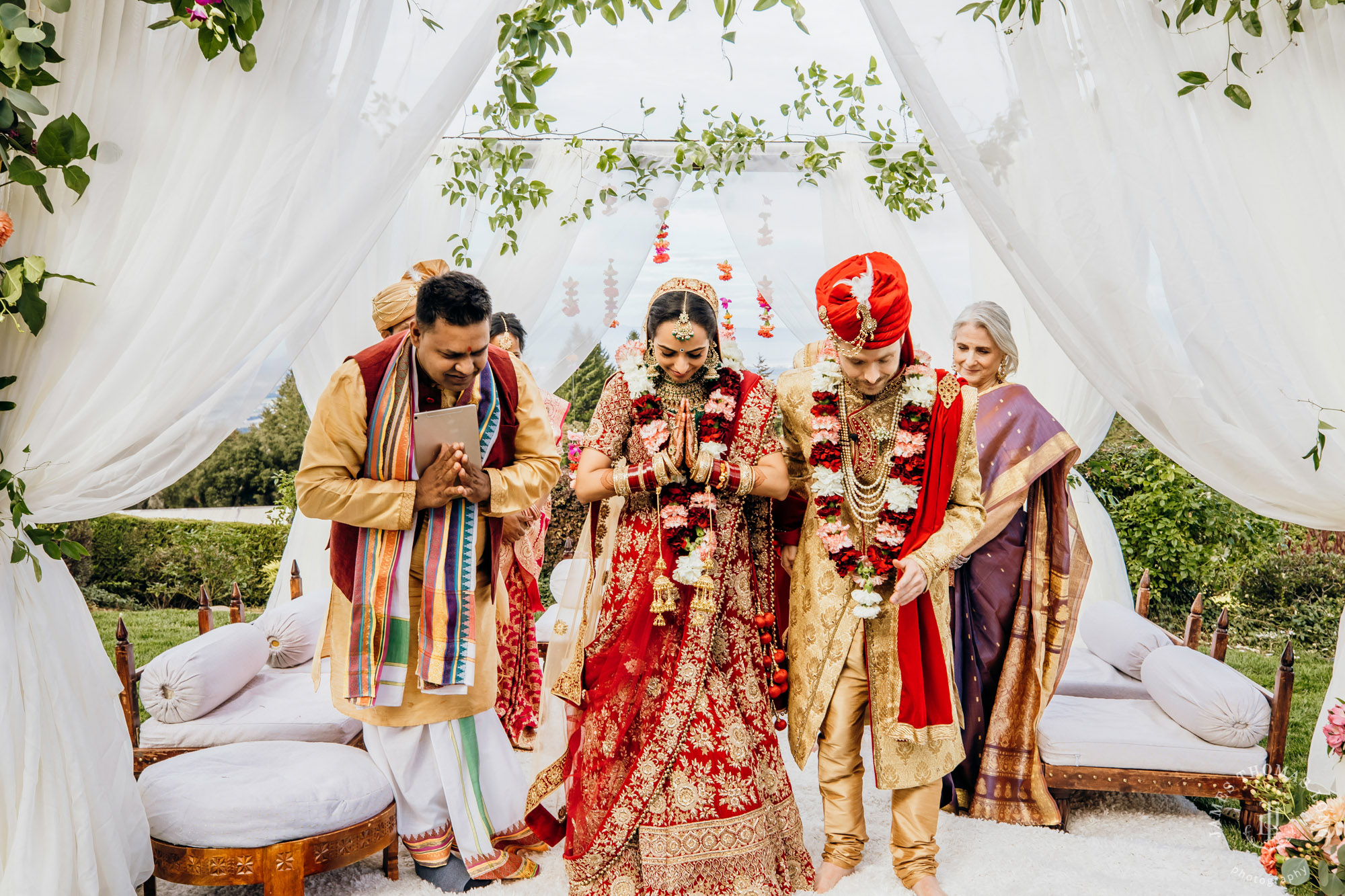 Destination wedding at Tomas Fogarty Winery CA by Seattle wedding photographer James Thomas Long Photography