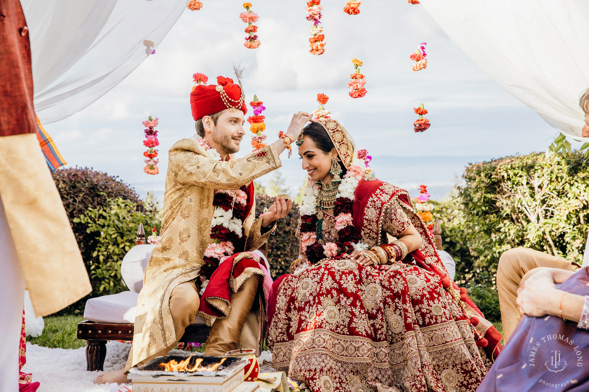 Destination wedding at Tomas Fogarty Winery CA by Seattle wedding photographer James Thomas Long Photography