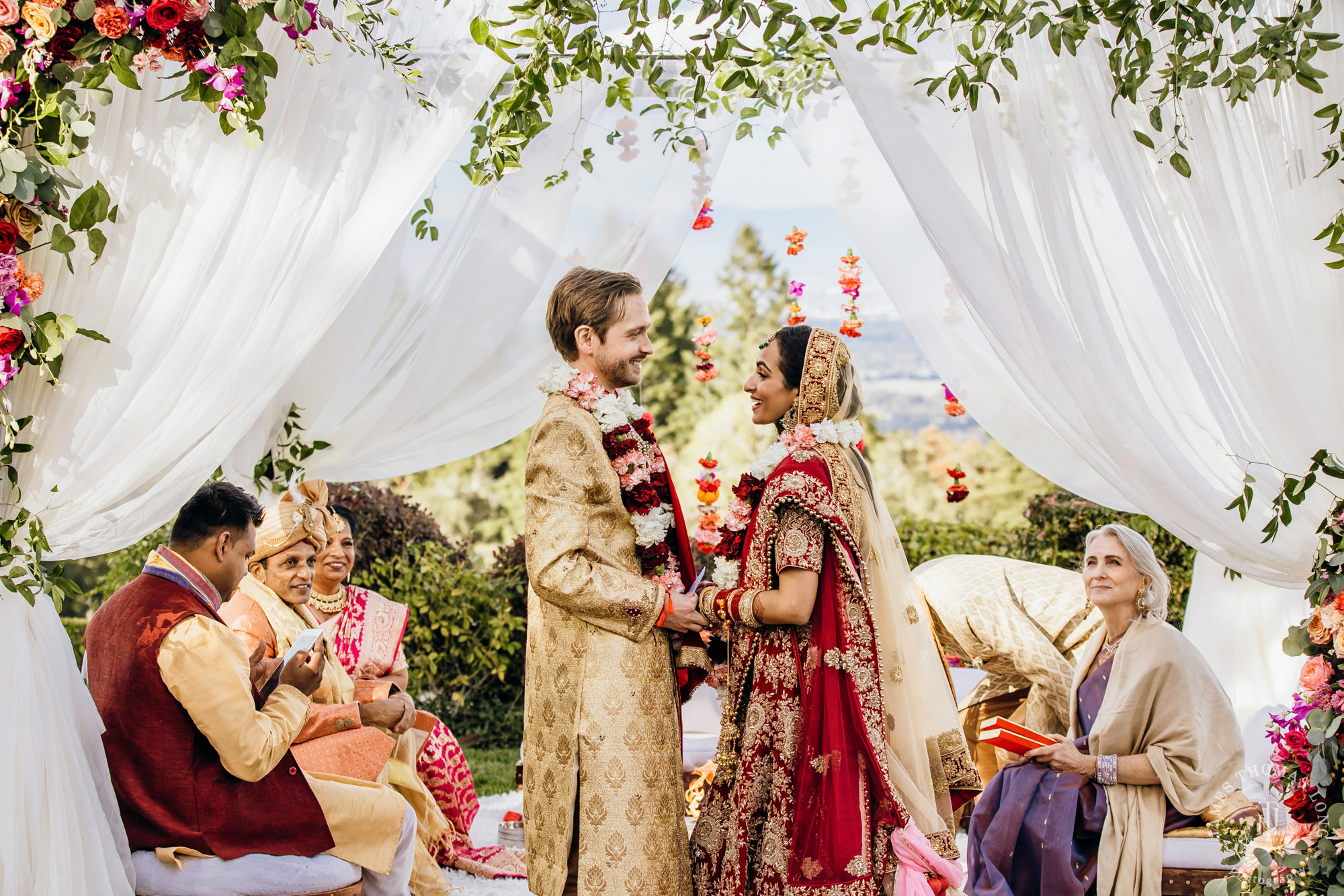 Destination wedding at Tomas Fogarty Winery CA by Seattle wedding photographer James Thomas Long Photography