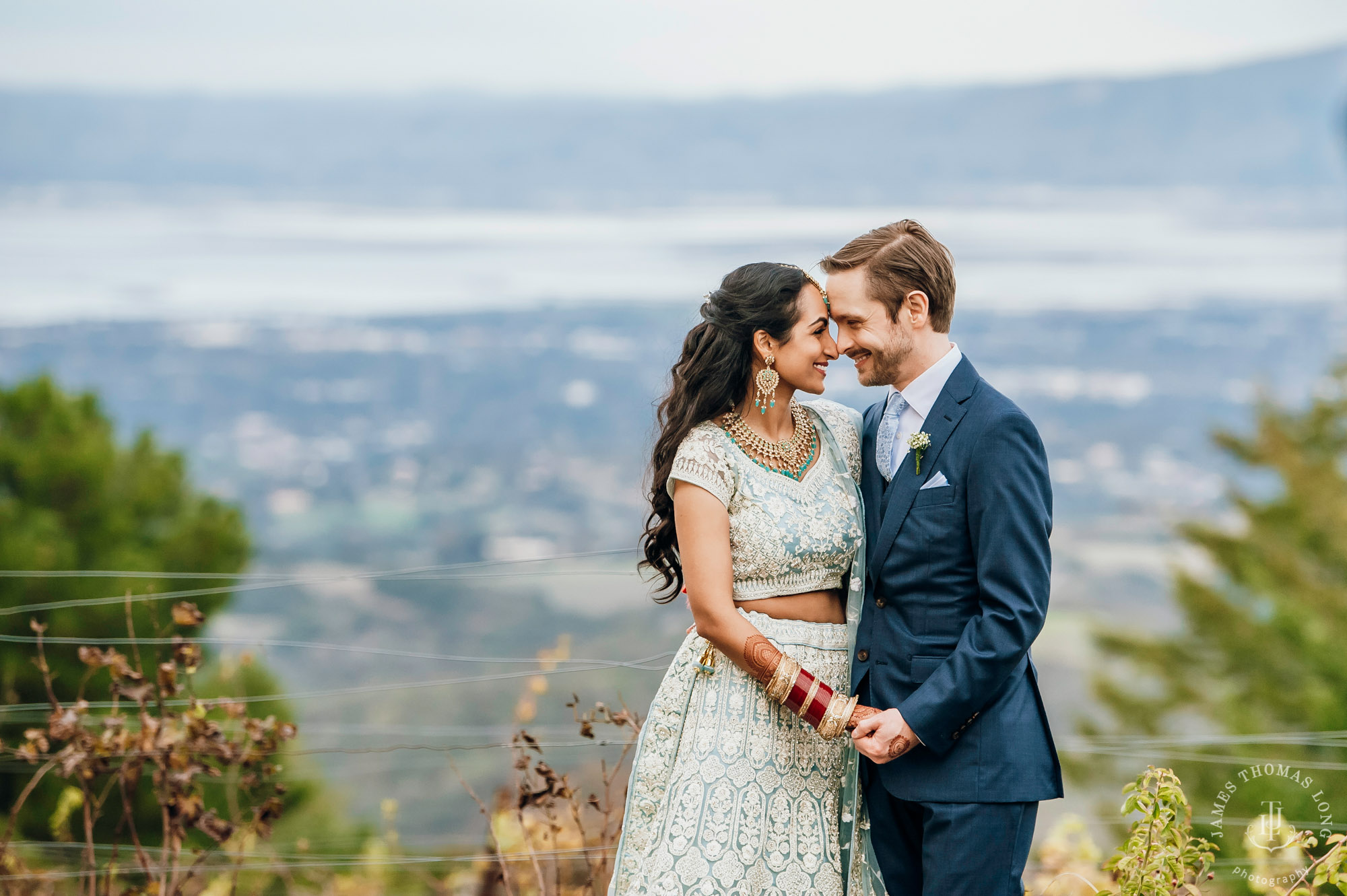 Destination wedding at Thomas Fogarty Winery CA by Seattle wedding photographer James Thomas Long Photography