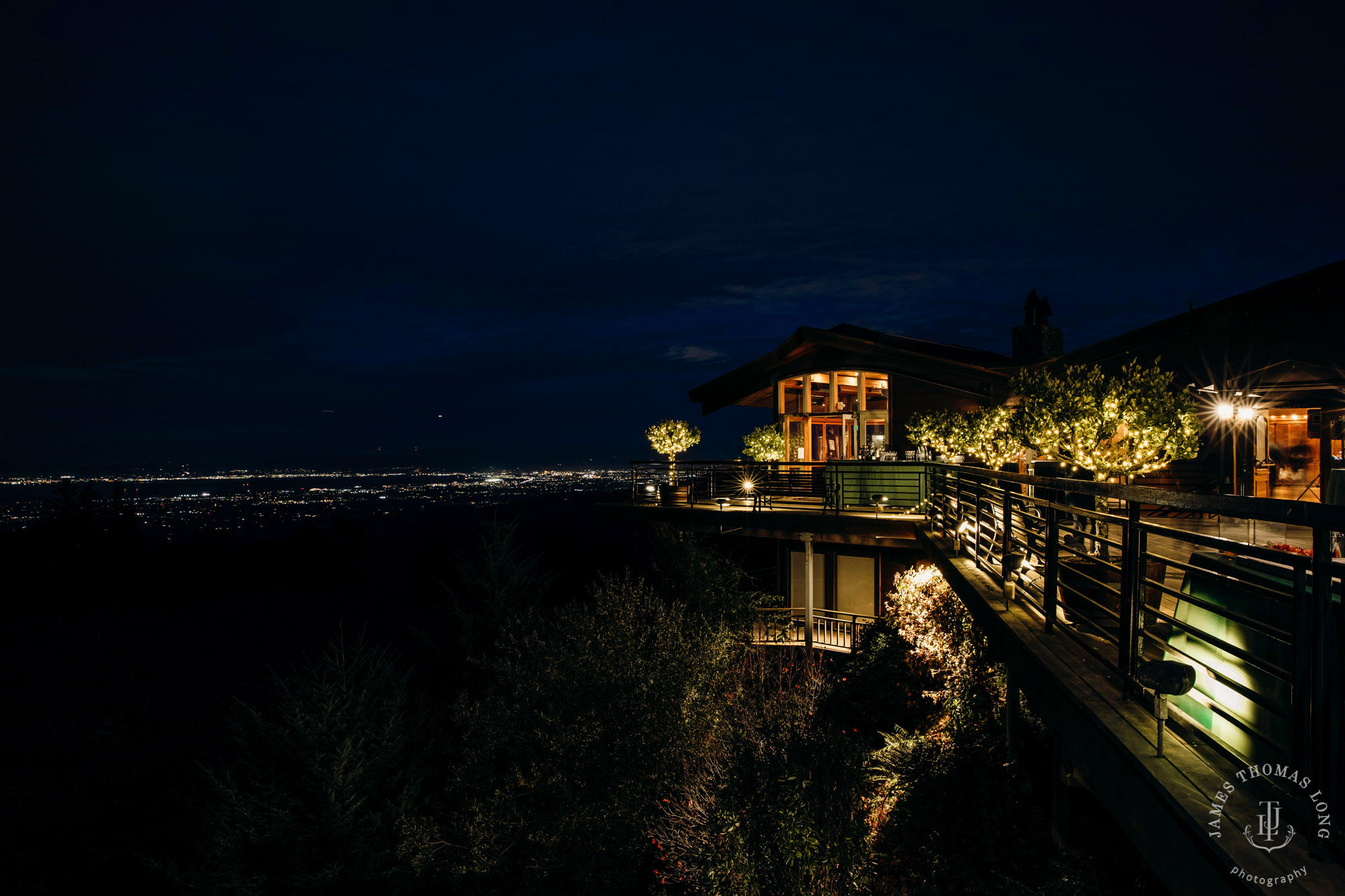 Destination wedding at Thomas Fogarty Winery CA by Seattle wedding photographer James Thomas Long Photography