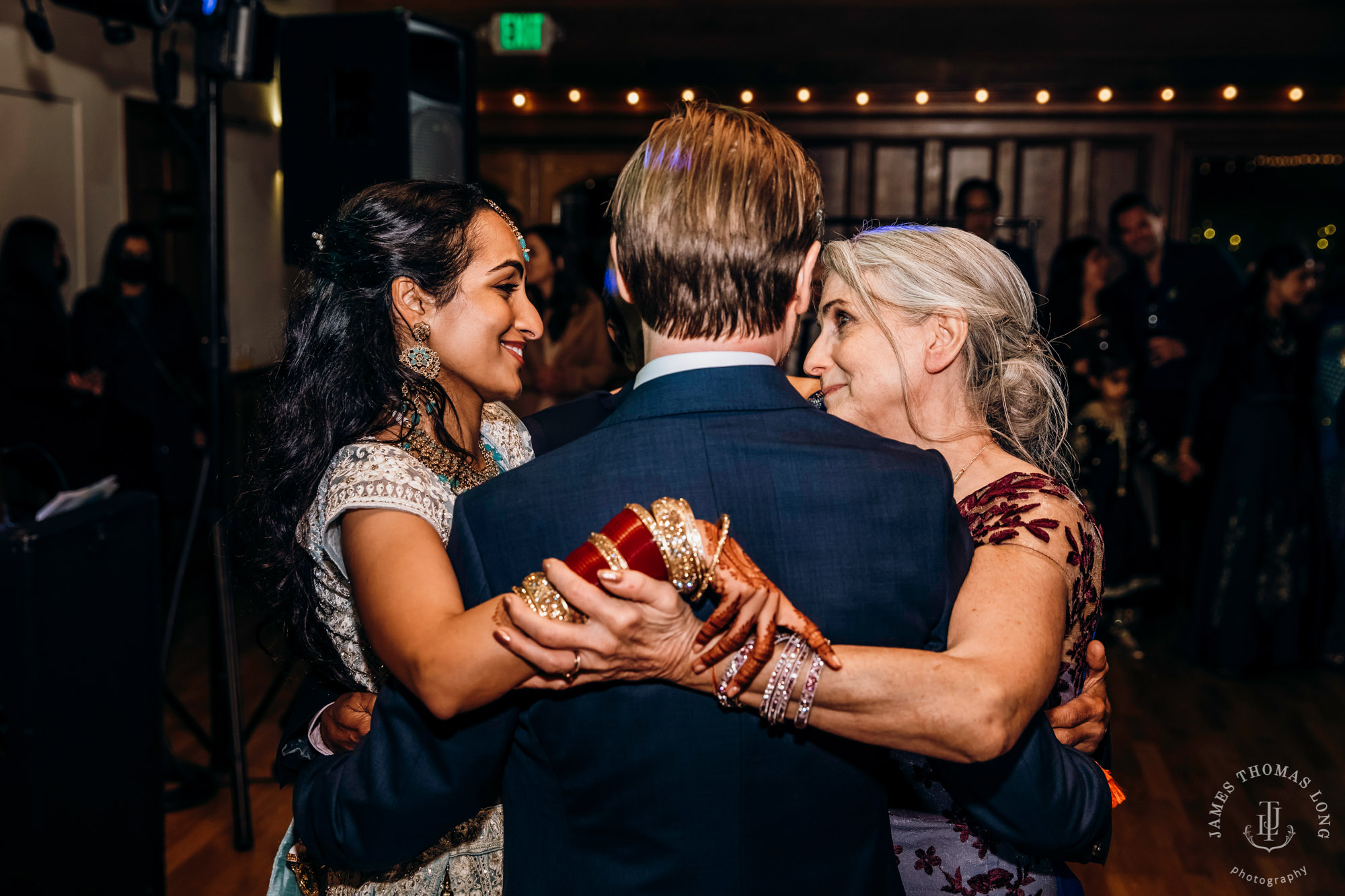 Destination wedding at Thomas Fogarty Winery CA by Seattle wedding photographer James Thomas Long Photography