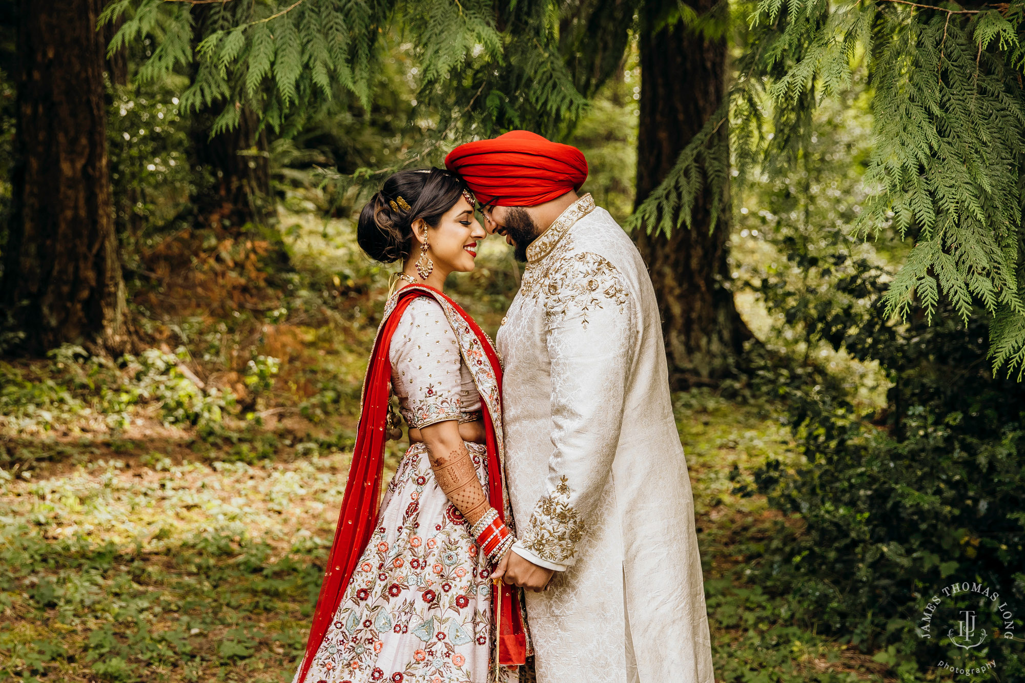 Sikh Punjabi wedding by Seattle wedding photographer James Thomas Long Photography