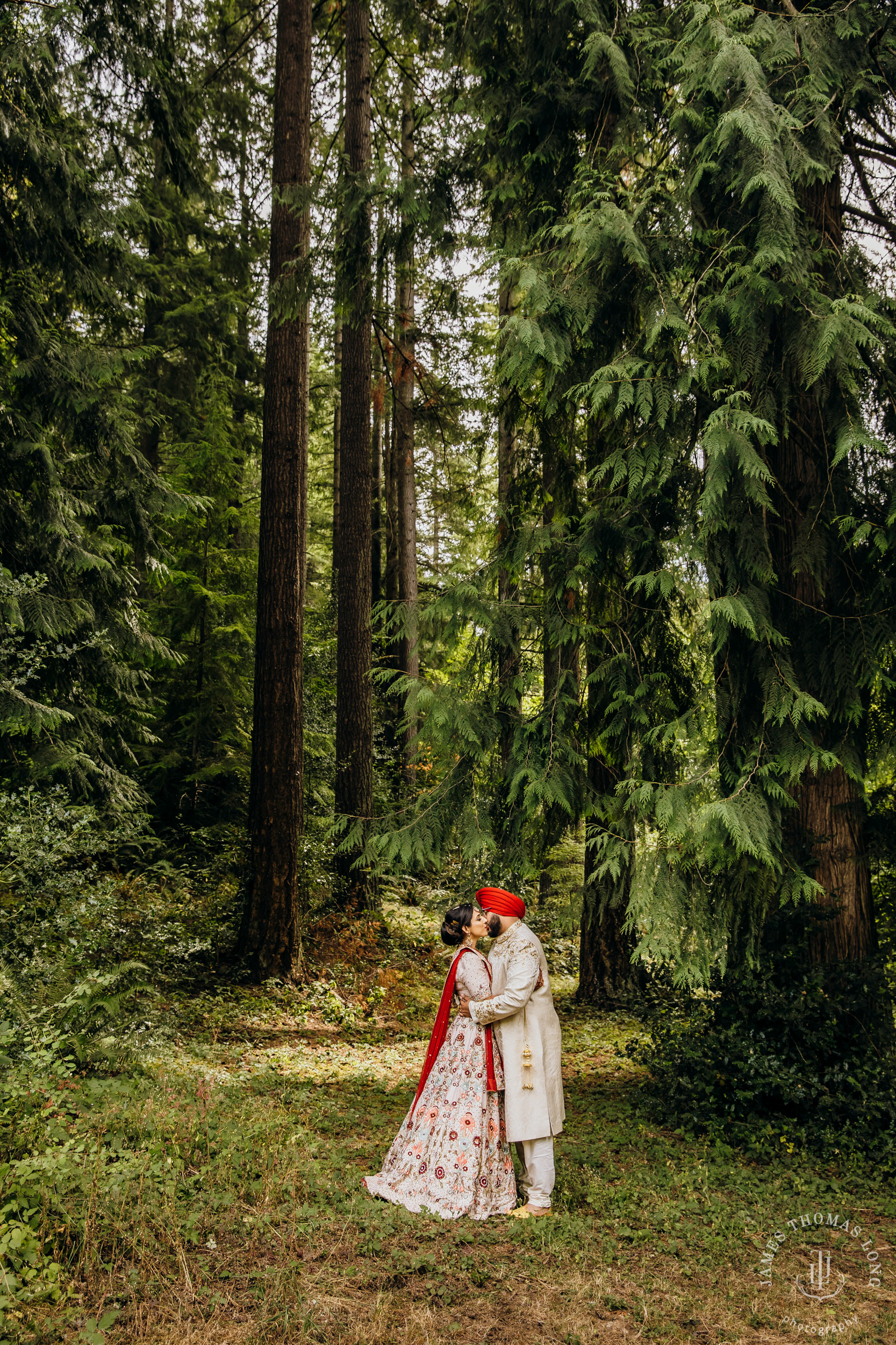 Sikh Punjabi wedding by Seattle wedding photographer James Thomas Long Photography