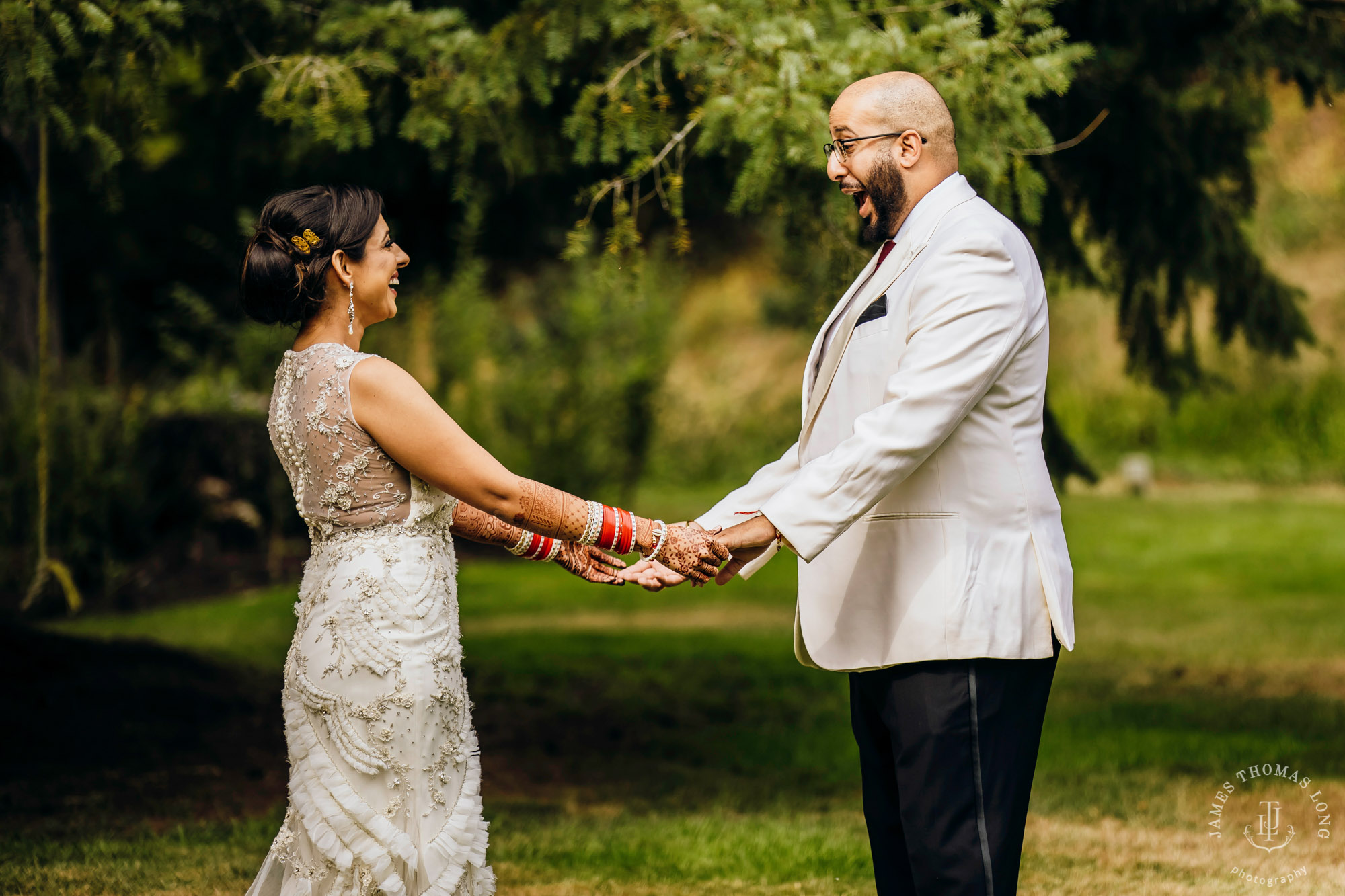 Evergreen Meadows Snoqualmie wedding by Seattle wedding photographer James Thomas Long Photography