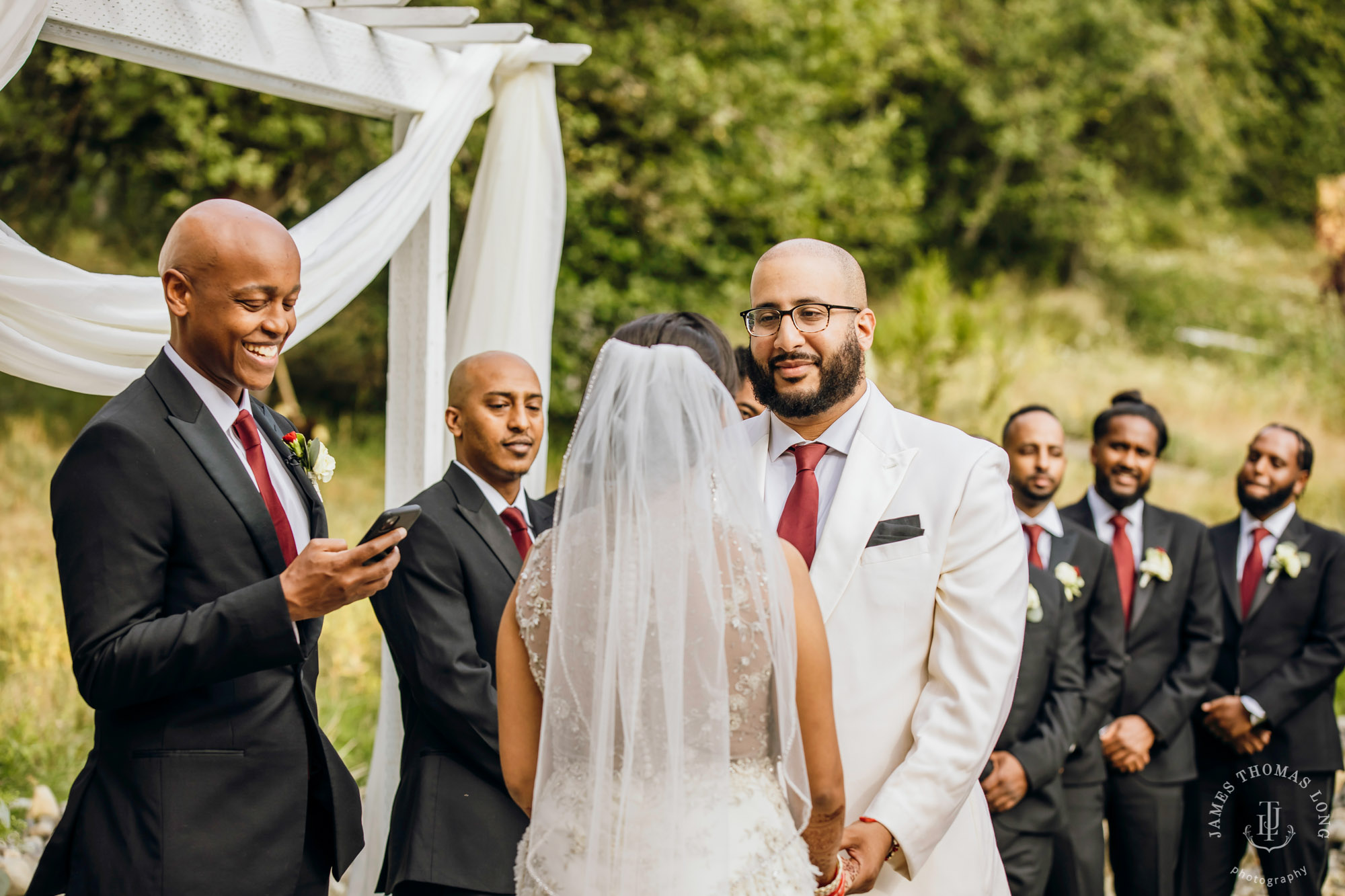 Evergreen Meadows Snoqualmie wedding by Seattle wedding photographer James Thomas Long Photography