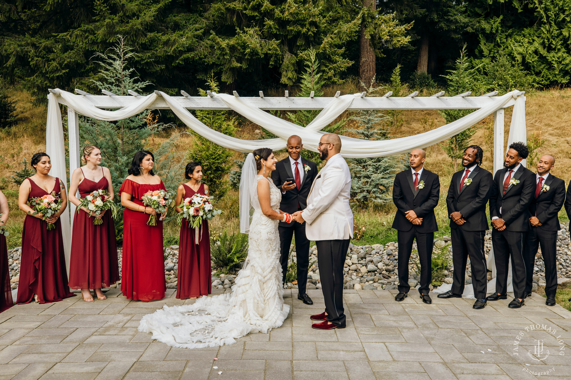 Evergreen Meadows Snoqualmie wedding by Seattle wedding photographer James Thomas Long Photography