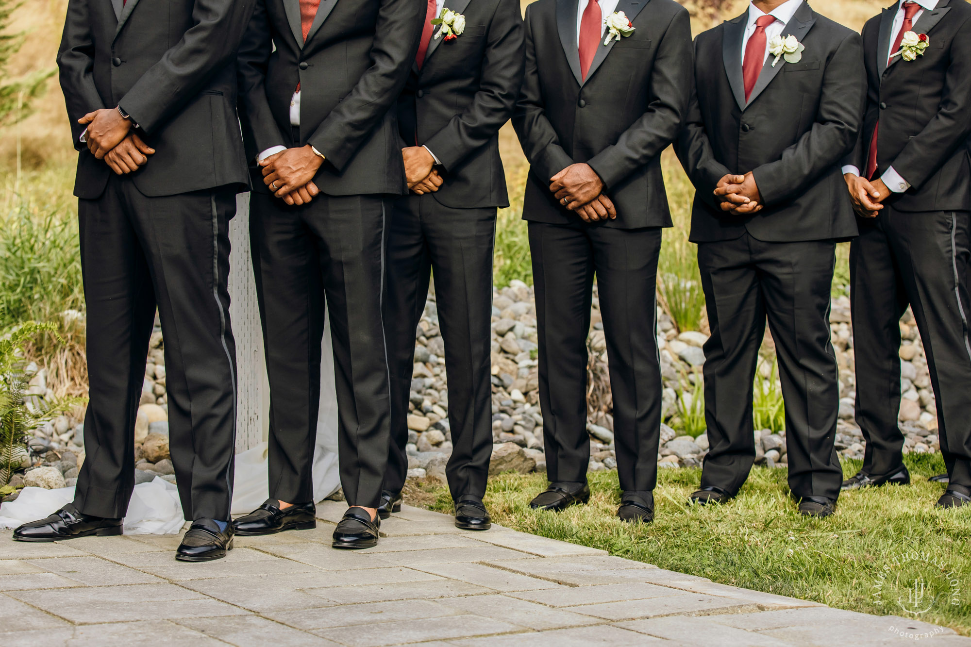 Evergreen Meadows Snoqualmie wedding by Seattle wedding photographer James Thomas Long Photography