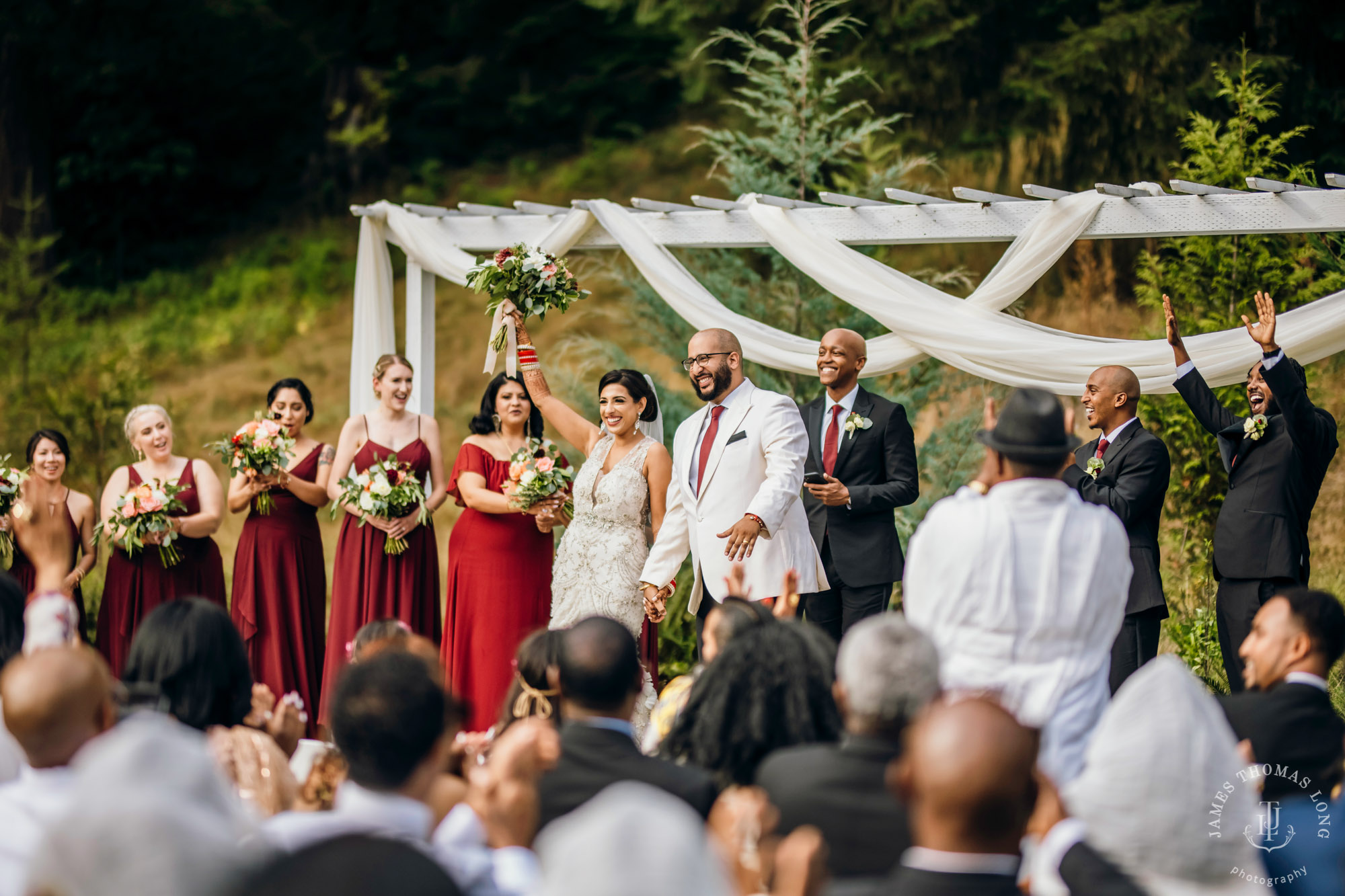 Evergreen Meadows Snoqualmie wedding by Seattle wedding photographer James Thomas Long Photography