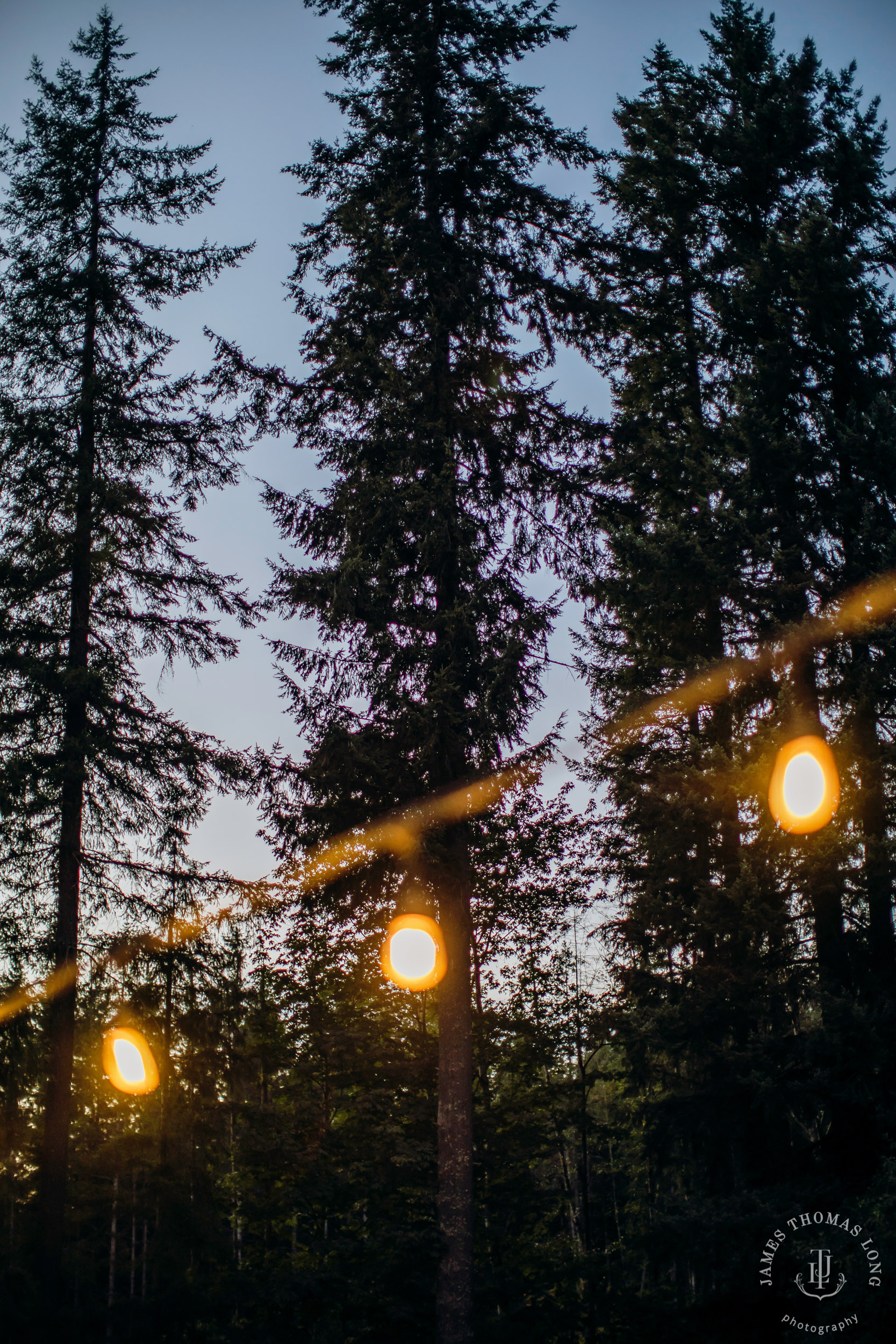 Evergreen Meadows Snoqualmie wedding by Seattle wedding photographer James Thomas Long Photography