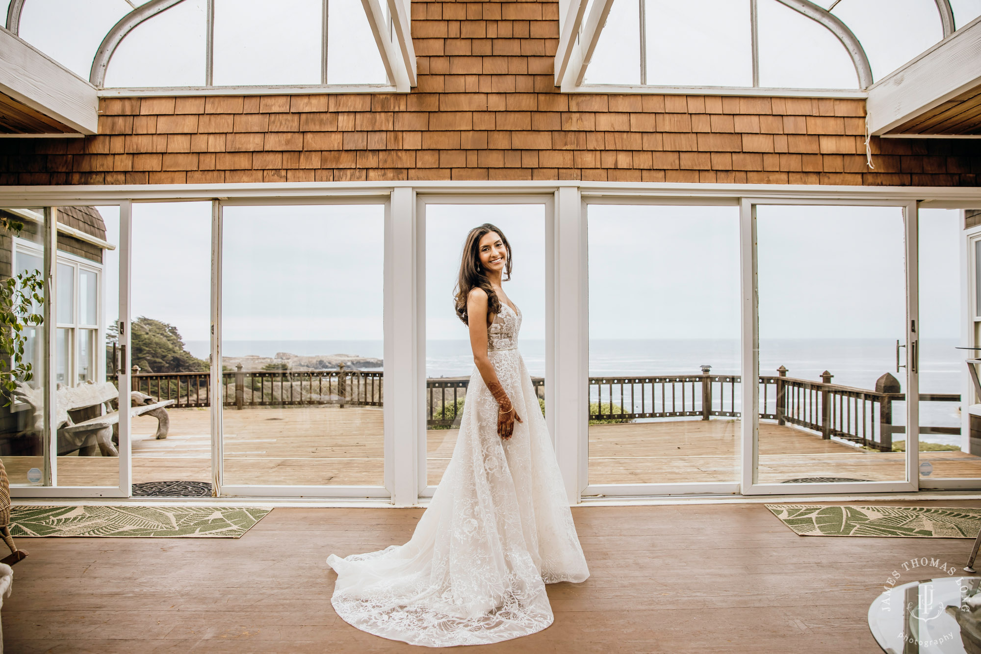 Destination wedding in Mendocino by Seattle wedding photographer James Thomas Long Photography