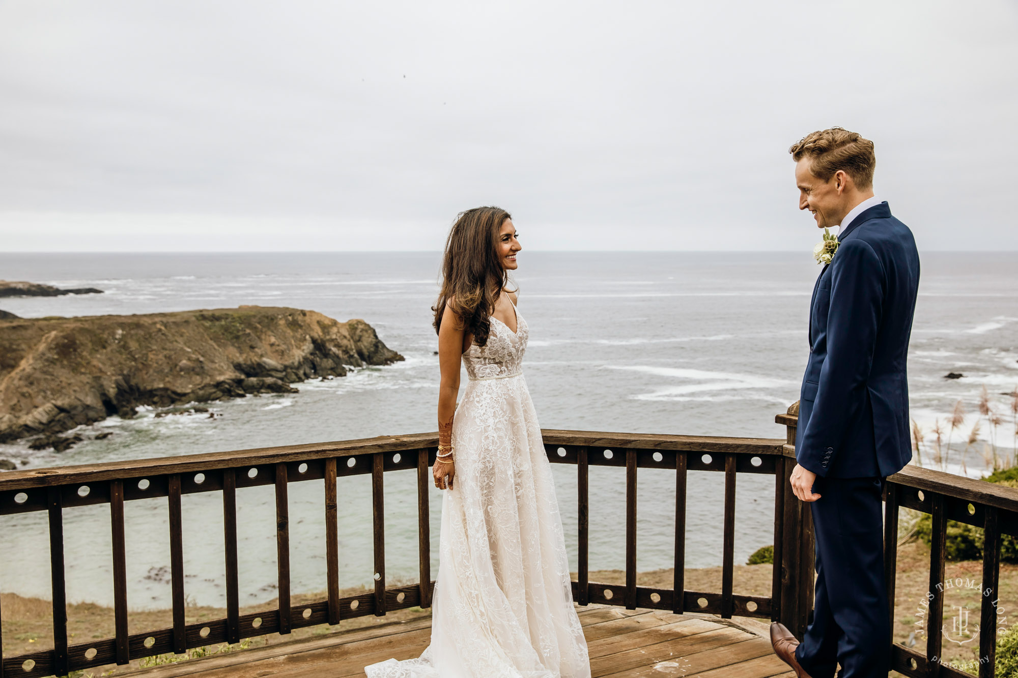 Destination wedding in Mendocino by Seattle wedding photographer James Thomas Long Photography