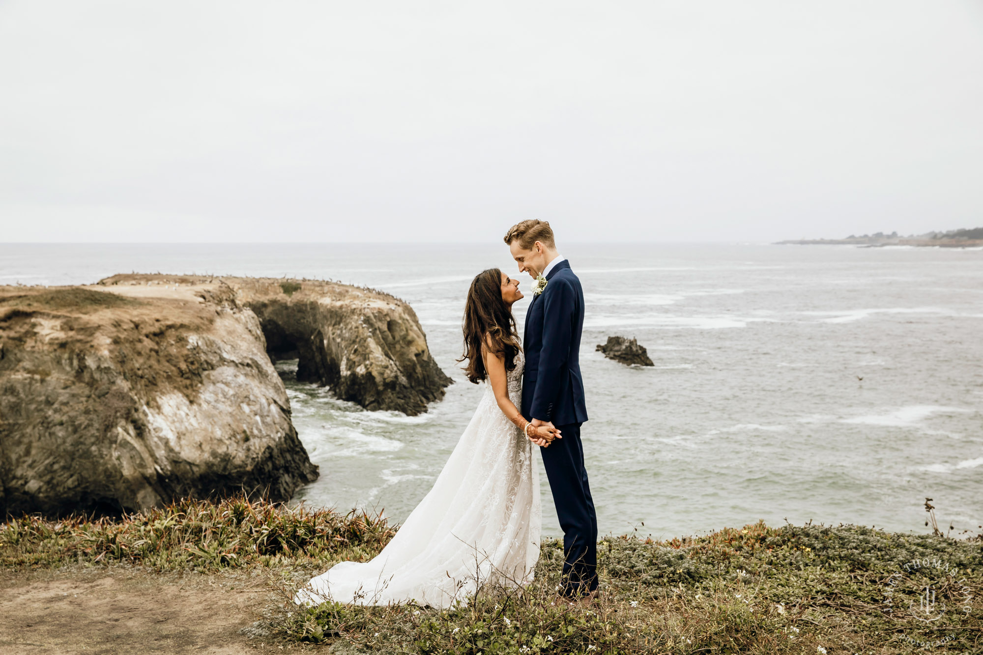 Destination wedding in Mendocino by Seattle wedding photographer James Thomas Long Photography