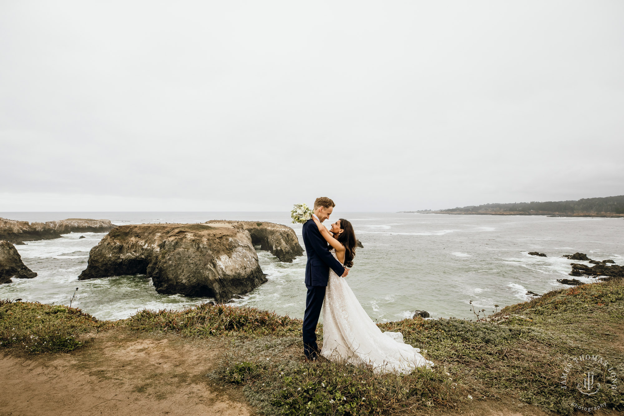 Destination wedding in Mendocino by Seattle wedding photographer James Thomas Long Photography