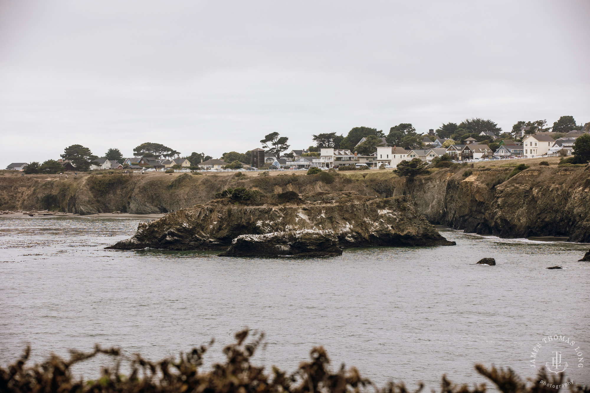 Destination wedding in Mendocino by Seattle wedding photographer James Thomas Long Photography