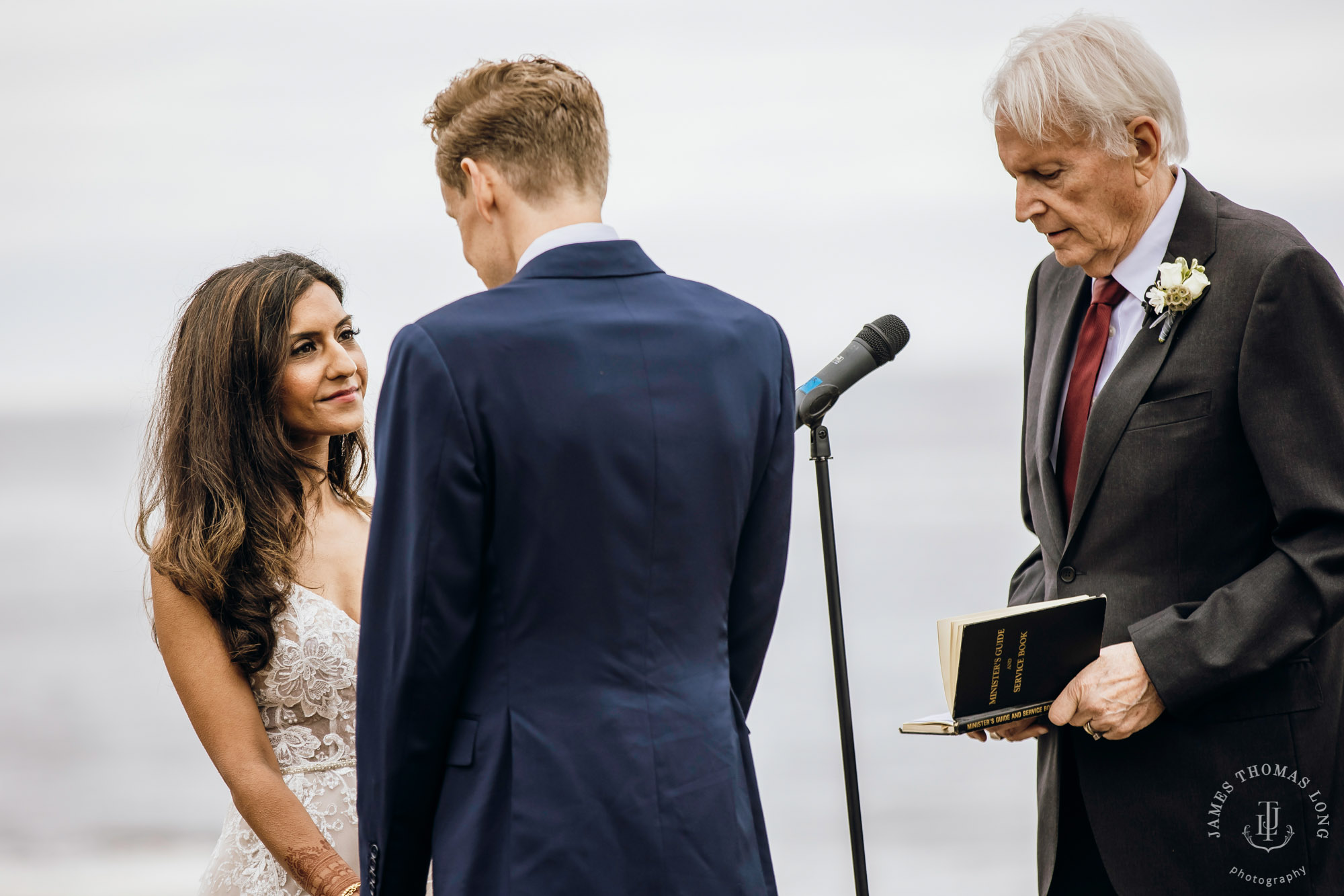 Destination wedding in Mendocino by Seattle wedding photographer James Thomas Long Photography