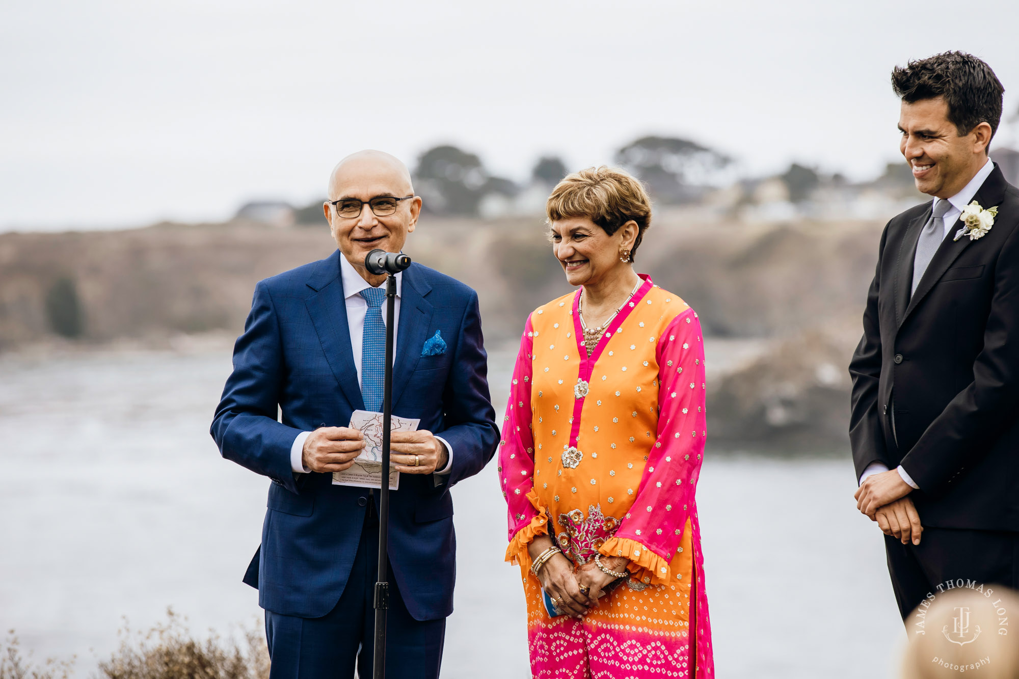 Destination wedding in Mendocino by Seattle wedding photographer James Thomas Long Photography