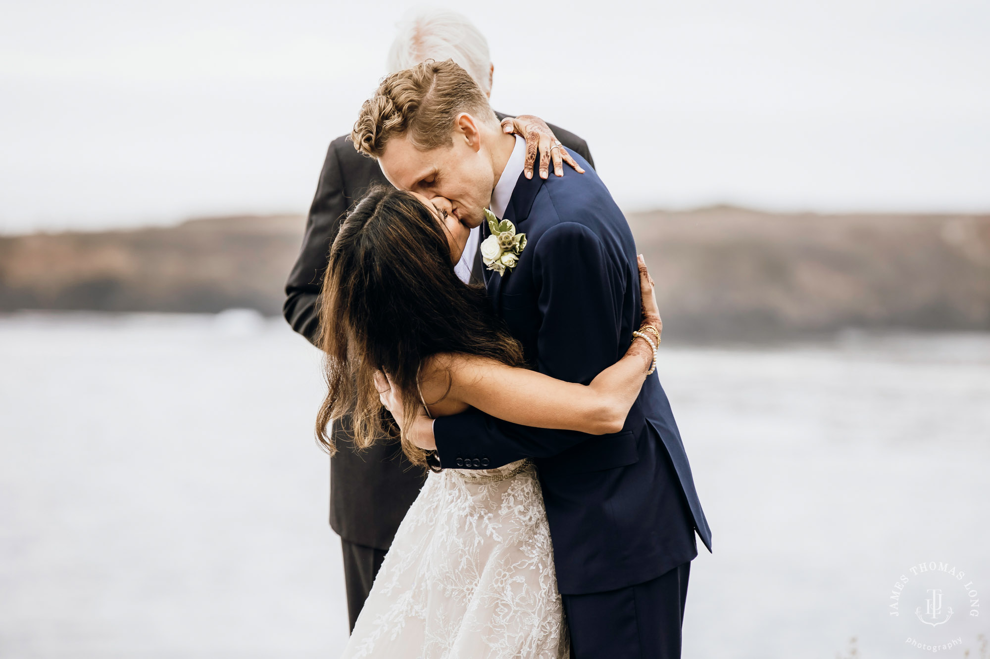 Destination wedding in Mendocino by Seattle wedding photographer James Thomas Long Photography