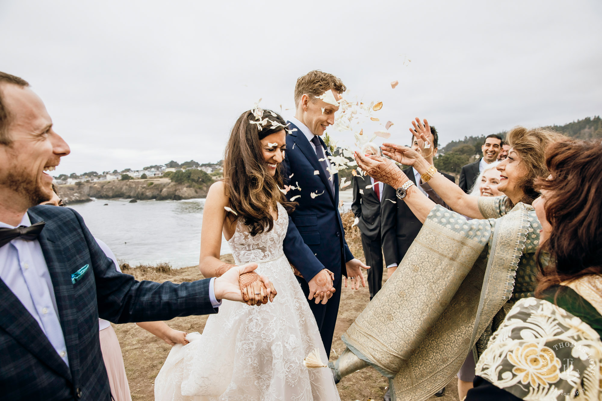 Destination wedding in Mendocino by Seattle wedding photographer James Thomas Long Photography