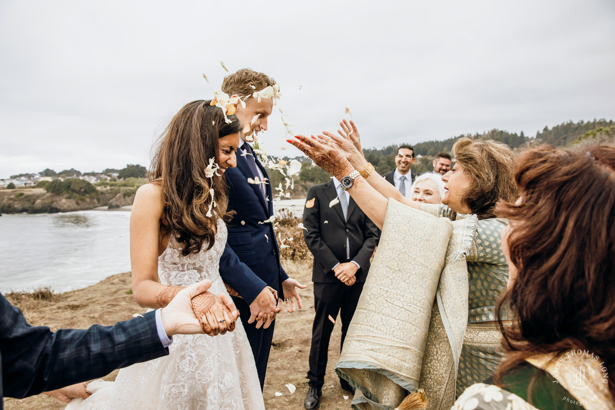 Destination wedding in Mendocino by Seattle wedding photographer James Thomas Long Photography