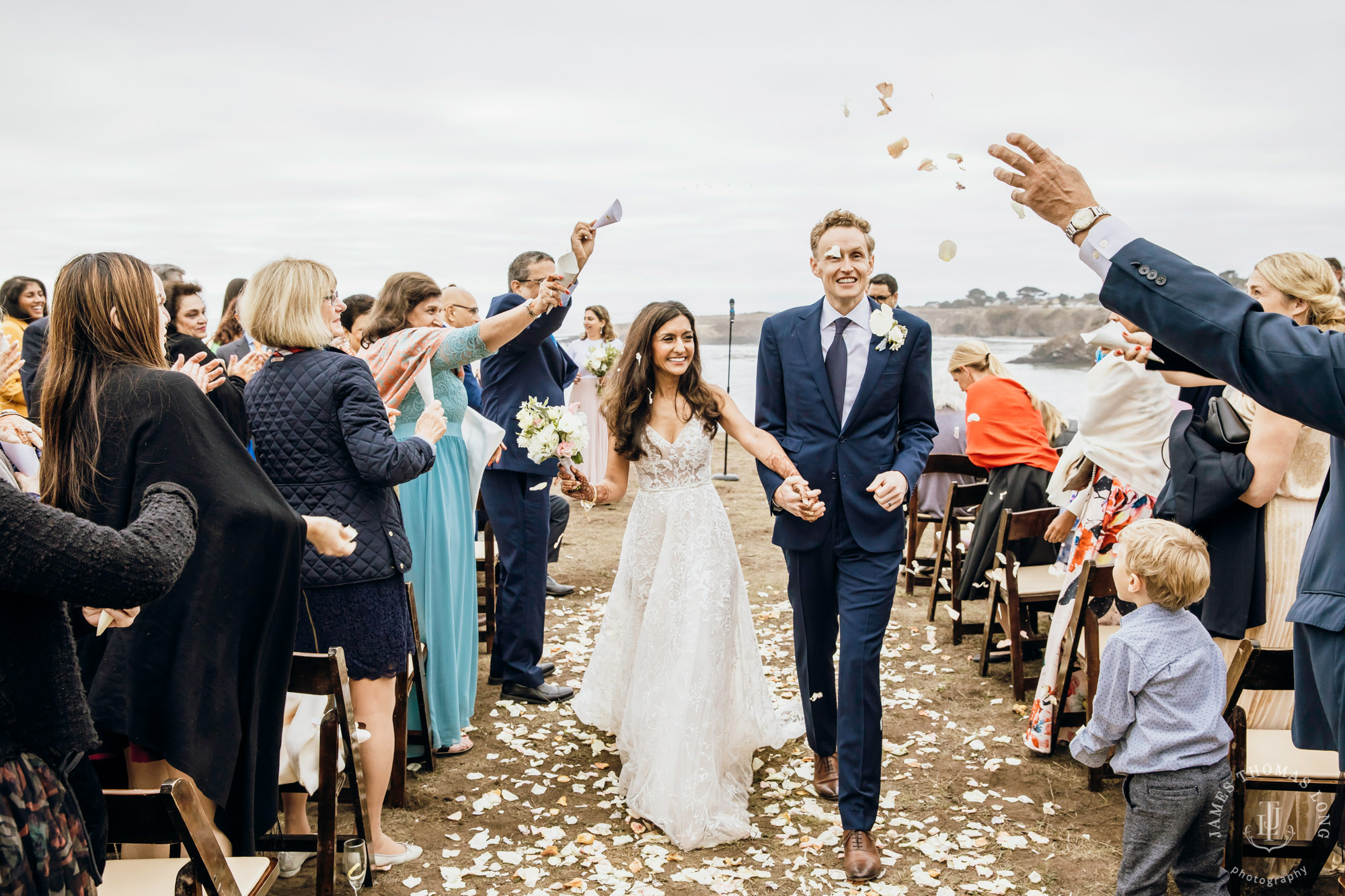 Destination wedding in Mendocino by Seattle wedding photographer James Thomas Long Photography