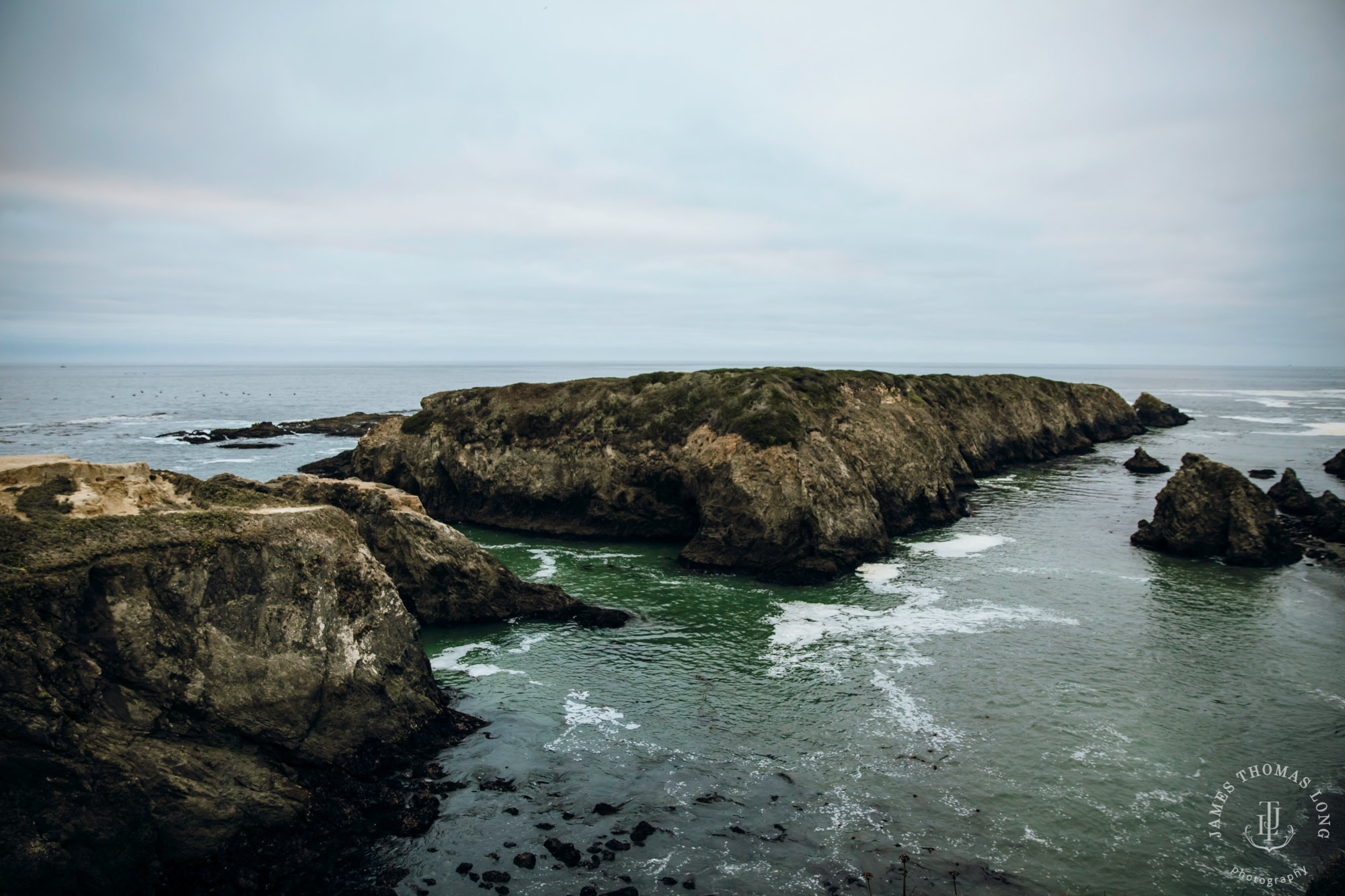 Destination wedding in Mendocino by Seattle wedding photographer James Thomas Long Photography