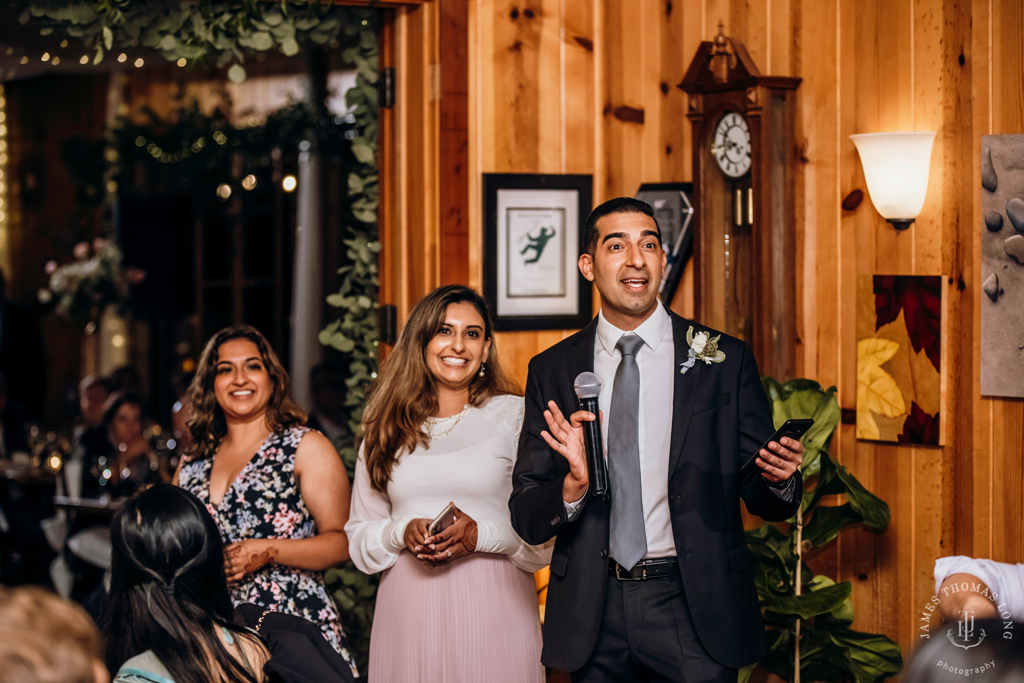 Destination wedding in Mendocino by Seattle wedding photographer James Thomas Long Photography