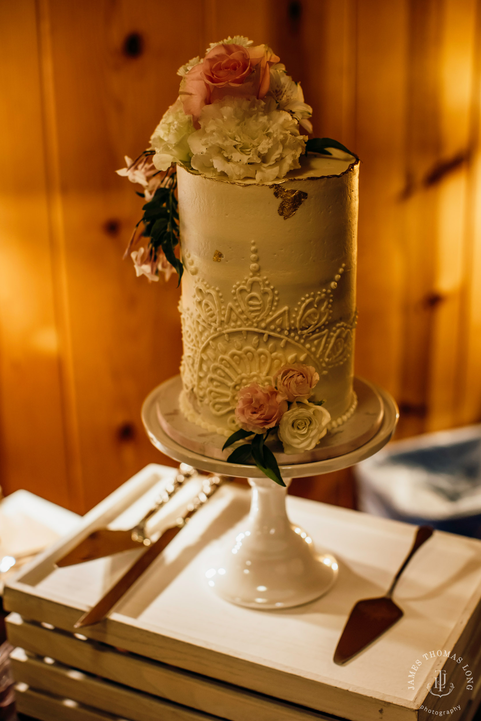 Destination wedding in Mendocino by Seattle wedding photographer James Thomas Long Photography