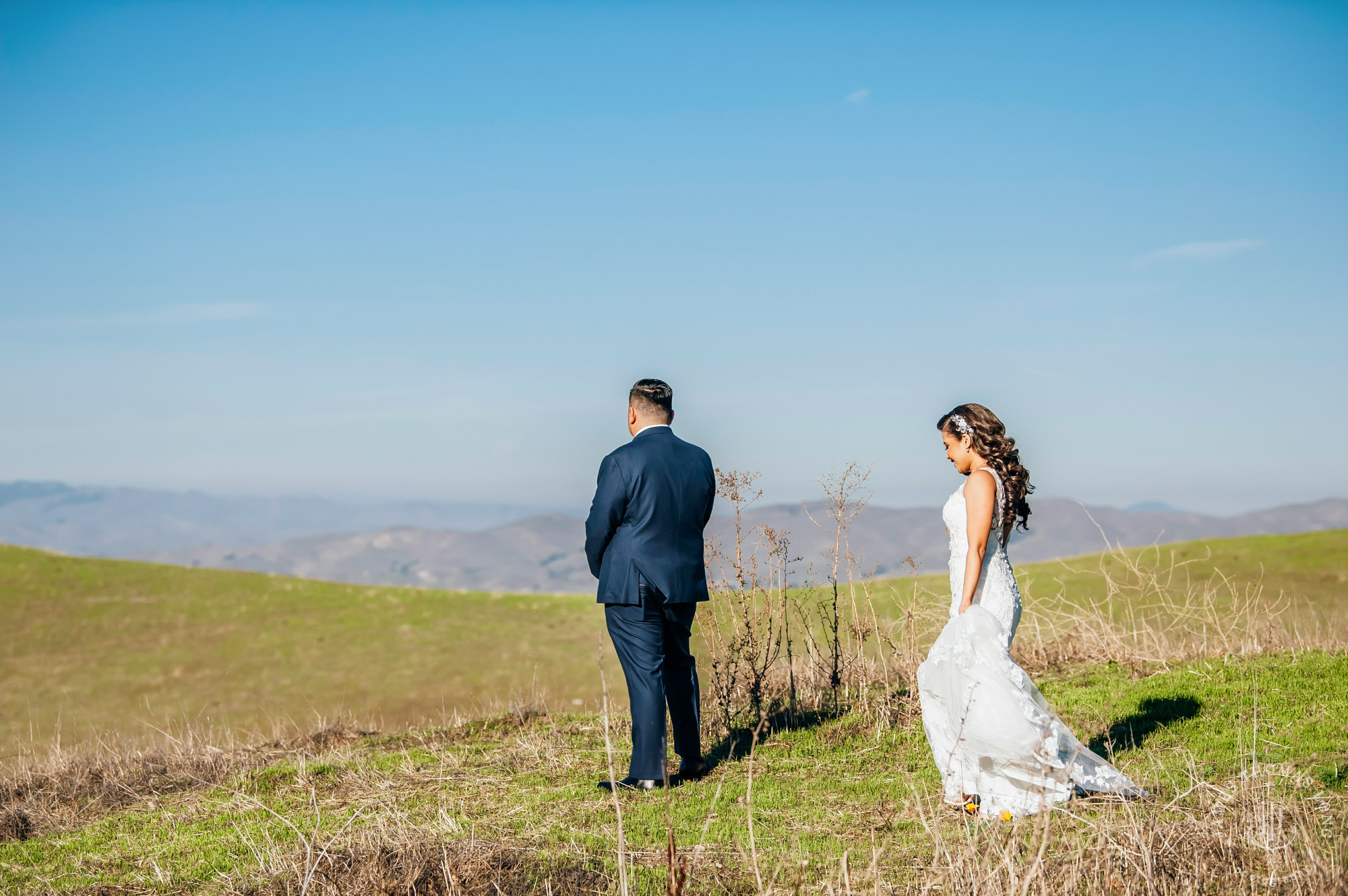 Destination wedding Sunol CA by Seattle wedding photographer James Thomas Long Photography