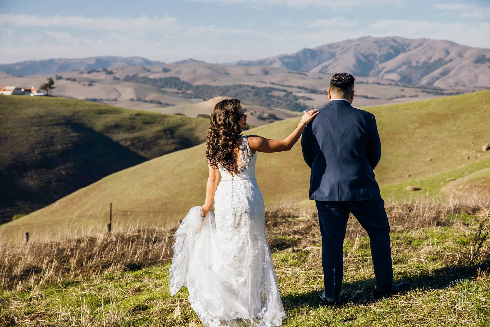 Destination wedding Sunol CA by Seattle wedding photographer James Thomas Long Photography