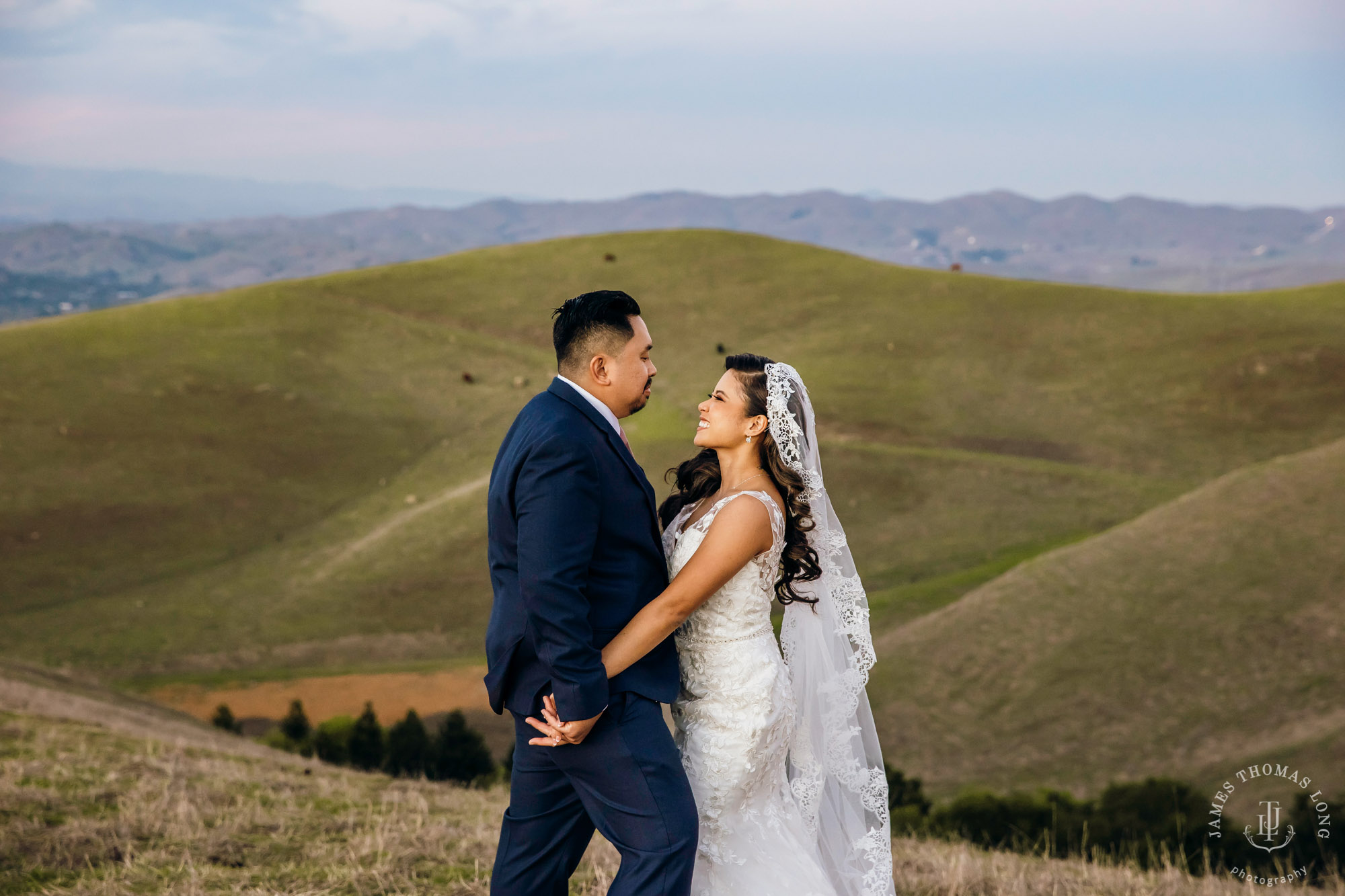 Destination wedding Sunol CA by Seattle wedding photographer James Thomas Long Photography