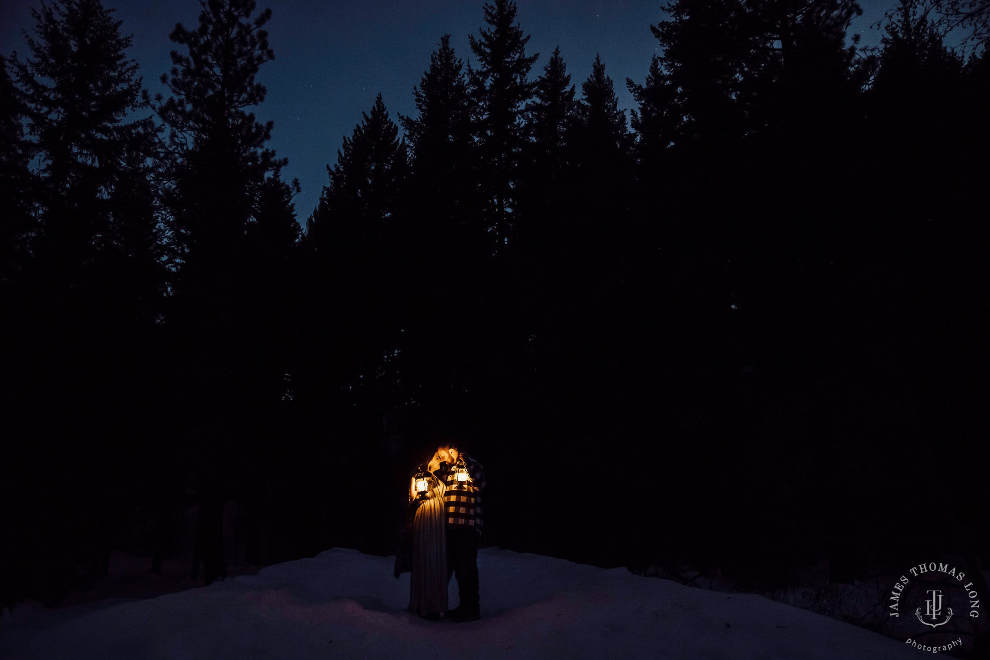 Cascade Mountain adventure engagement session in the snow by Snoqualmie wedding photographer James Thomas Long Photography