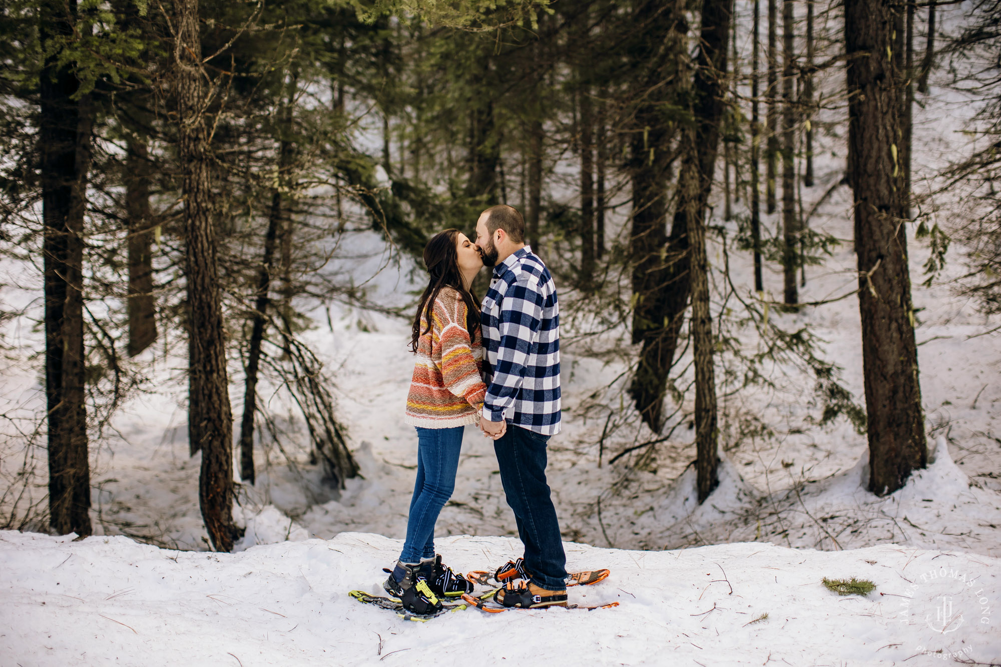 Cascade Mountain adventure engagement session in the snow by Snoqualmie wedding photographer James Thomas Long Photography