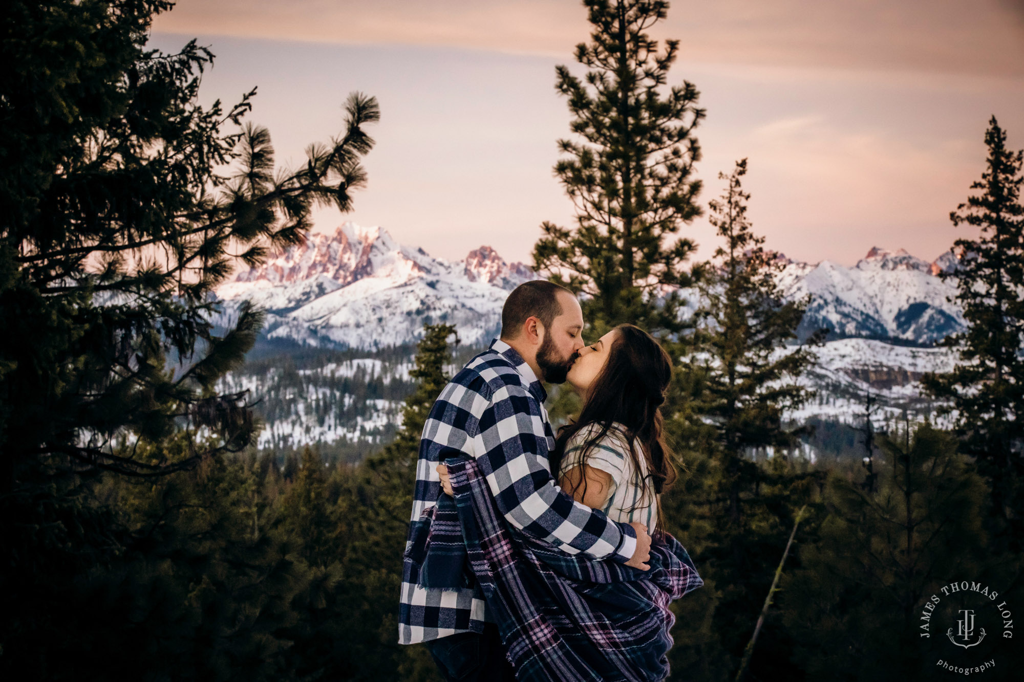 Cascade Mountain adventure engagement session in the snow by Snoqualmie wedding photographer James Thomas Long Photography