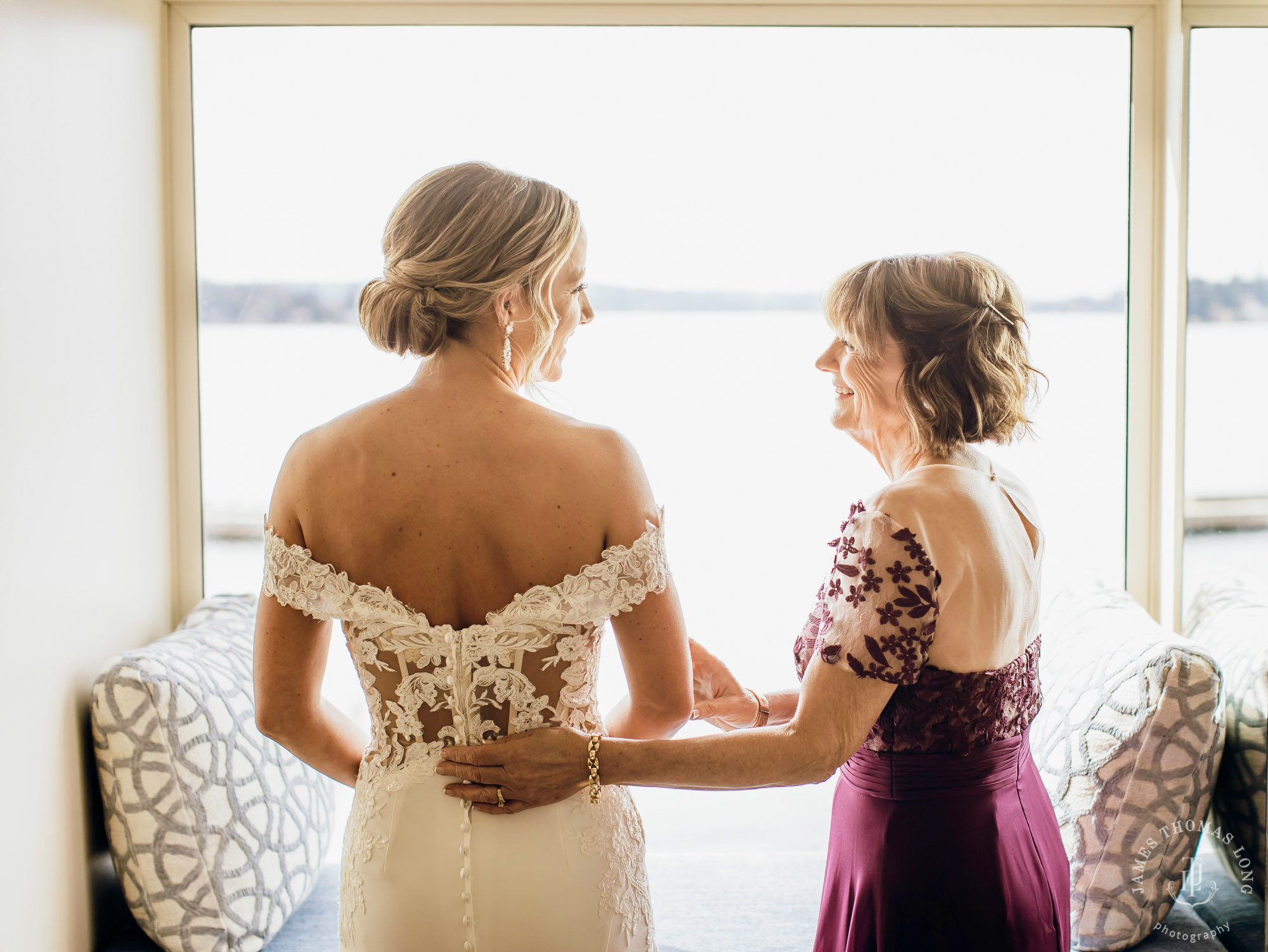 Woodmark Hotel Kirkland wedding by Seattle wedding photographer James Thomas Long Photography