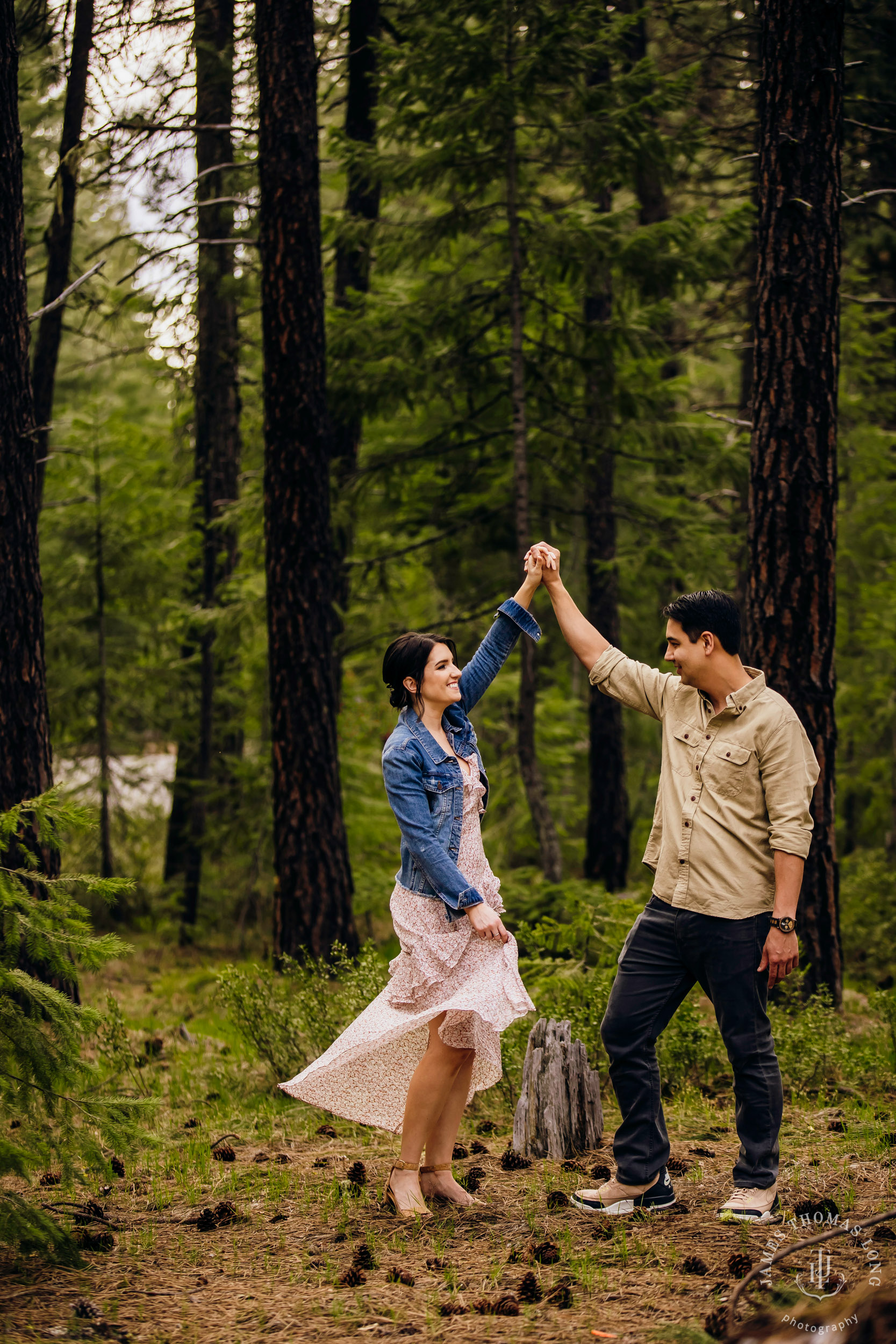 Seattle Cascade Mountain adventure engagement session by Seattle adventure elopement photographer James Thomas Long Photography