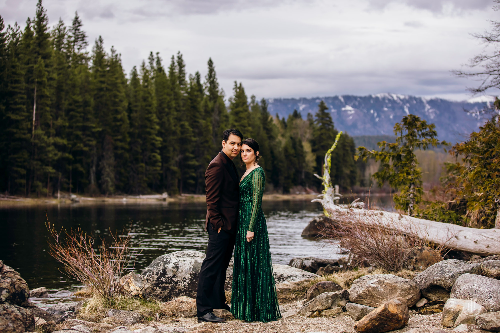 Seattle Cascade Mountain adventure engagement session by Seattle adventure elopement photographer James Thomas Long Photography