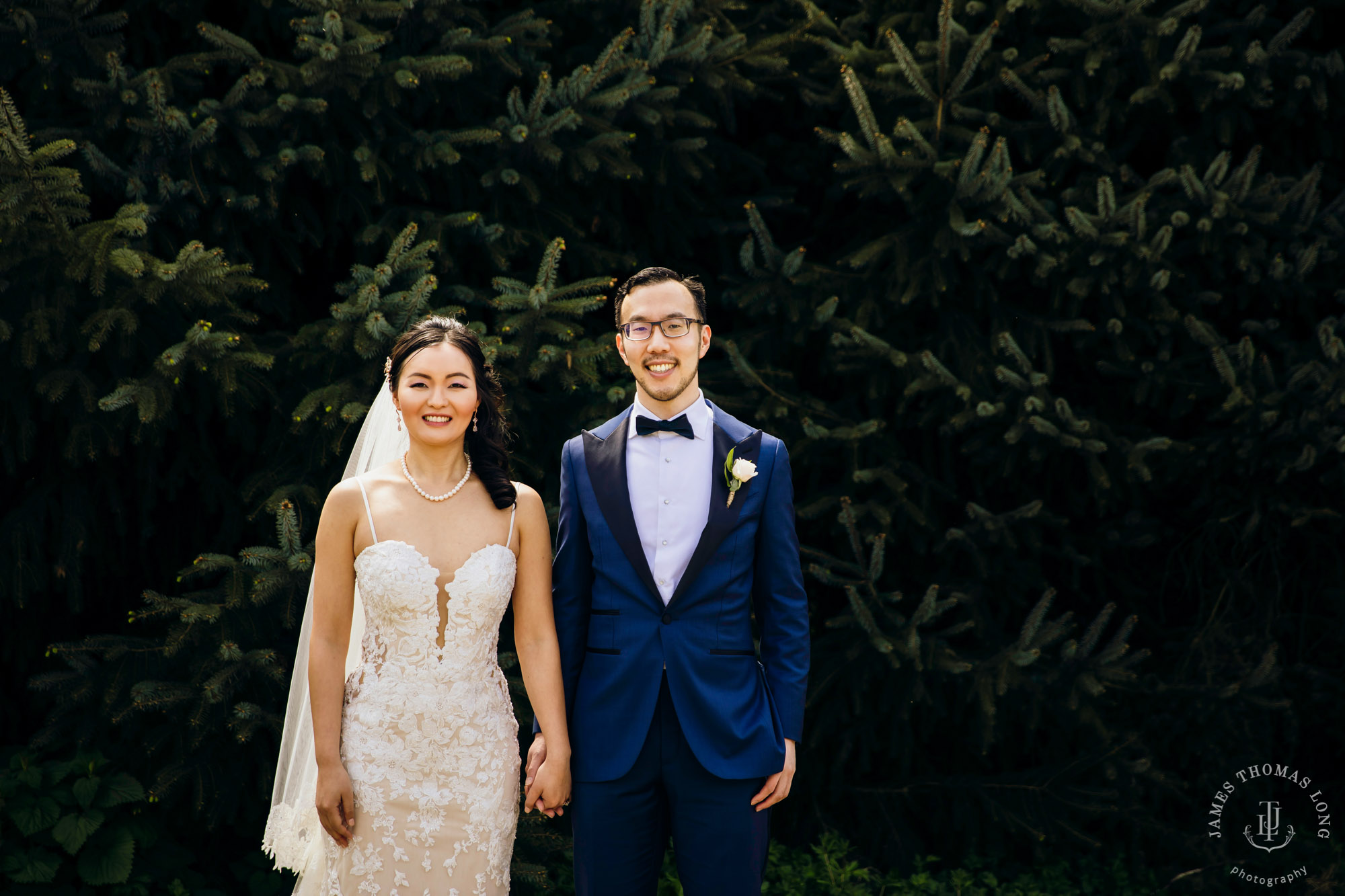 The Barn at Holly Farm Bothell wedding by Seattle wedding photographer James Thomas Long Photography