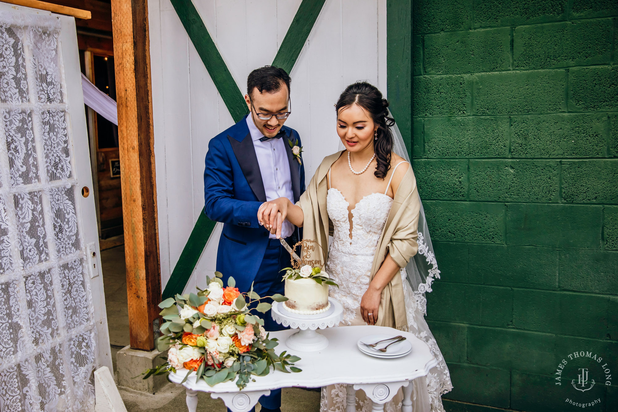 The Barn at Holly Farm Bothell wedding by Seattle wedding photographer James Thomas Long Photography