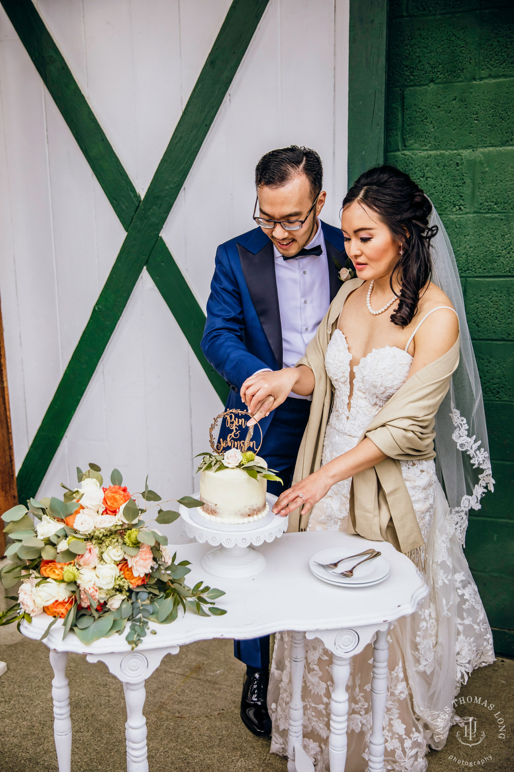 The Barn at Holly Farm Bothell wedding by Seattle wedding photographer James Thomas Long Photography