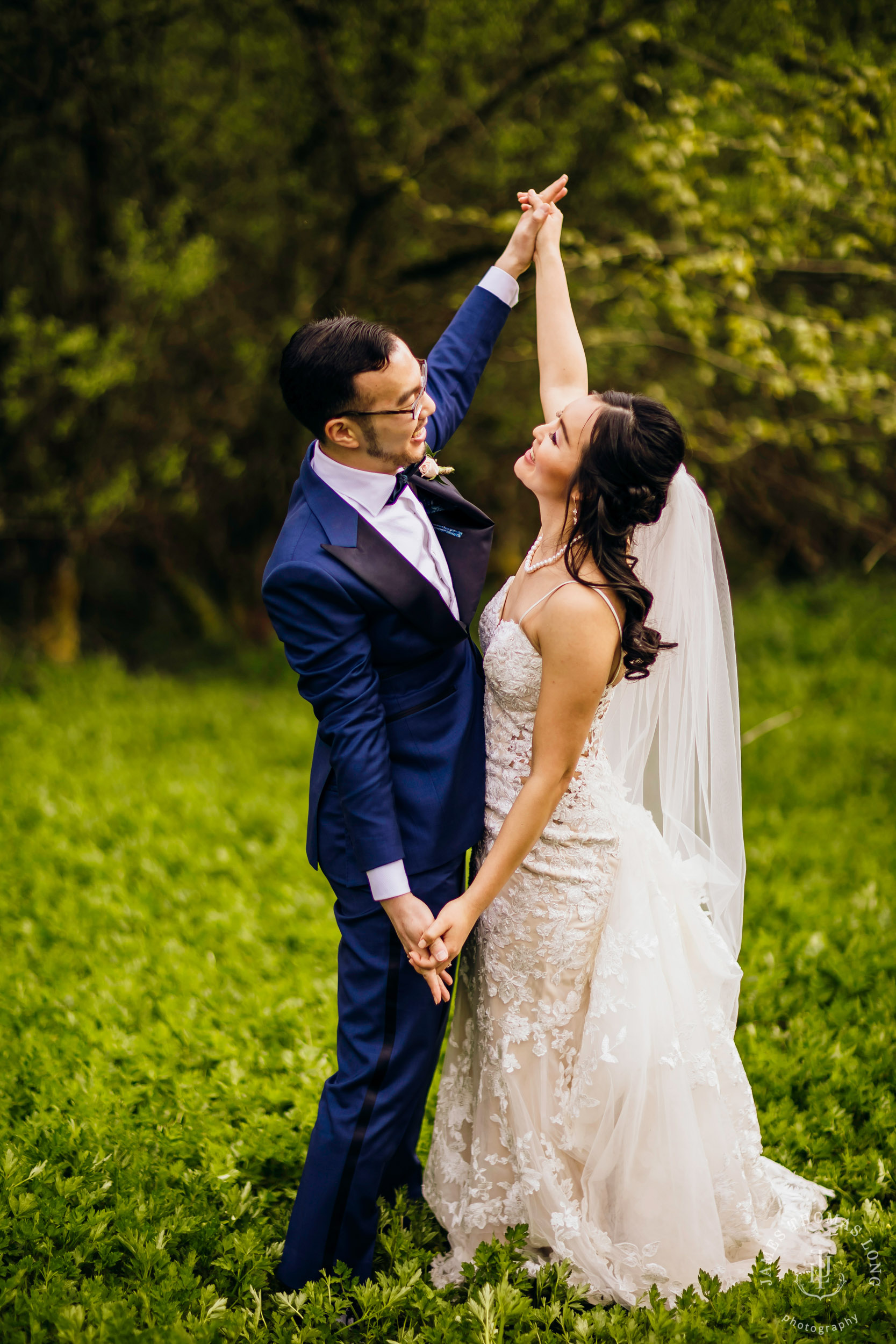 The Barn at Holly Farm Bothell wedding by Seattle wedding photographer James Thomas Long Photography