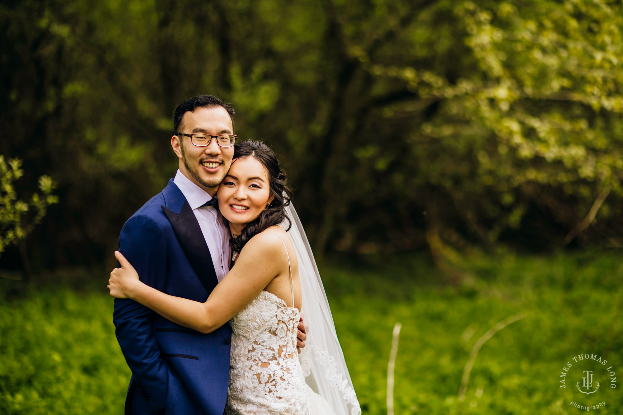 The Barn at Holly Farm Bothell wedding by Seattle wedding photographer James Thomas Long Photography