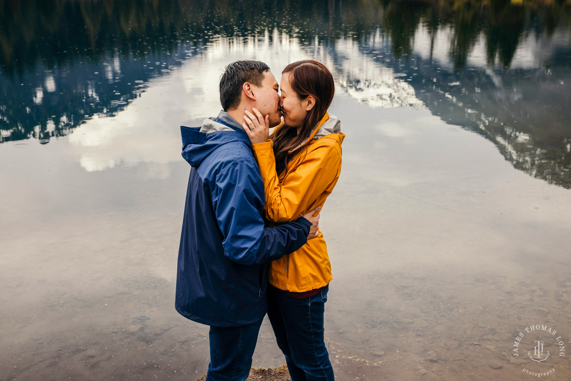 Snoqualmie Pass adventure engagement session by Seattle adventure wedding photographer James Thomas Long Photography