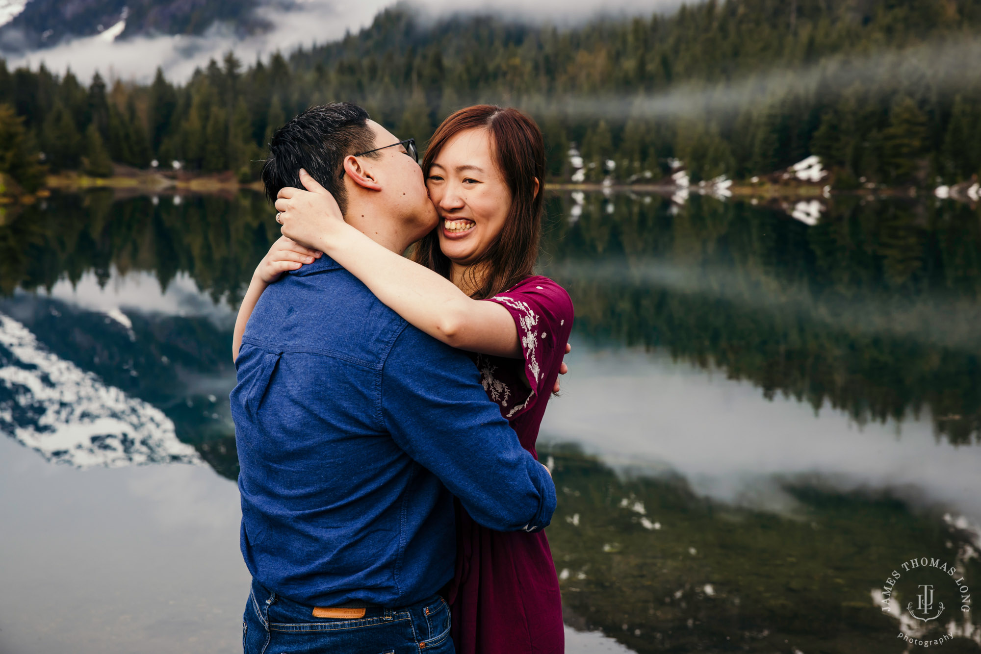 Snoqualmie Pass adventure engagement session by Seattle adventure wedding photographer James Thomas Long Photography