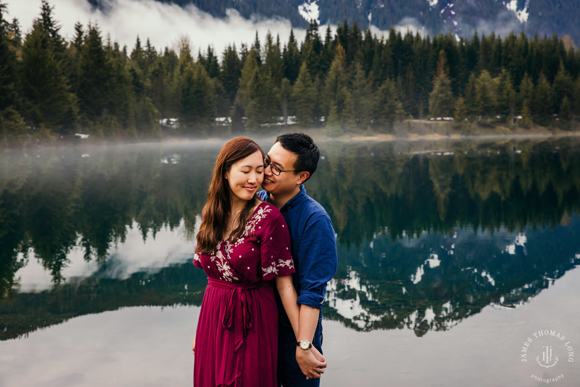 Snoqualmie Pass adventure engagement session by Seattle adventure wedding photographer James Thomas Long Photography