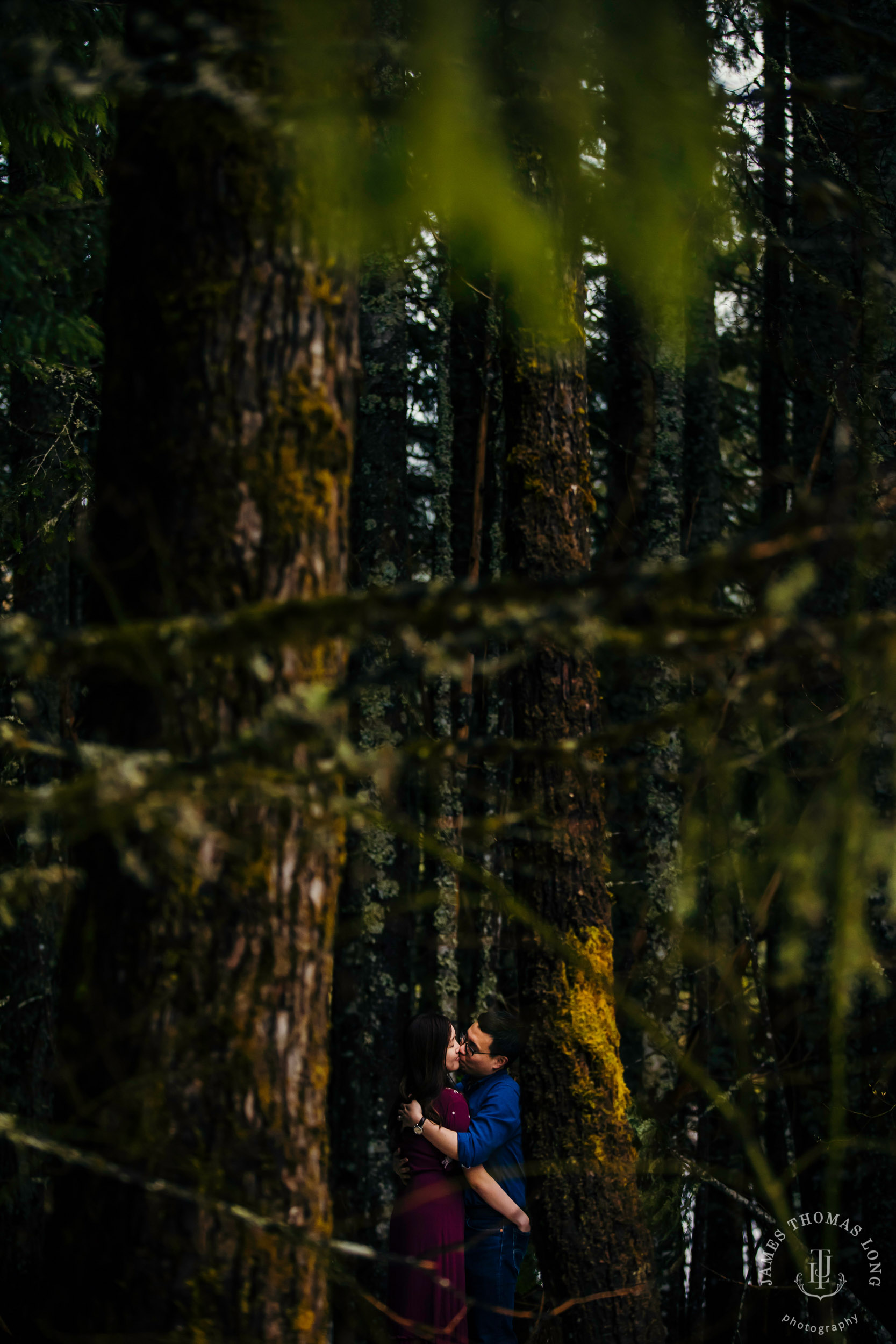 Snoqualmie Pass adventure engagement session by Seattle adventure wedding photographer James Thomas Long Photography