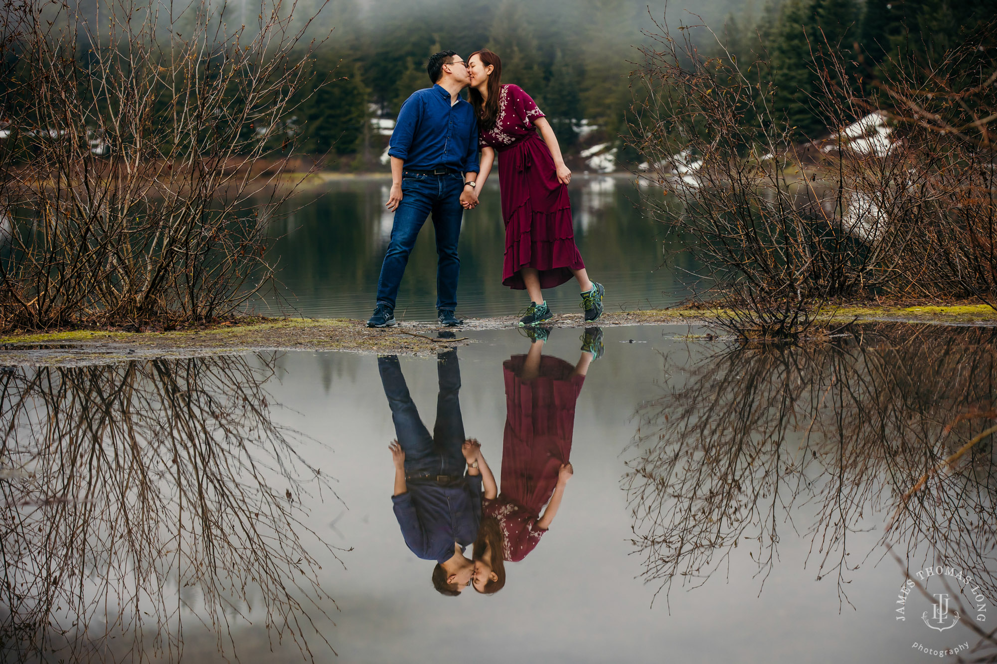 Snoqualmie Pass adventure engagement session by Seattle adventure wedding photographer James Thomas Long Photography