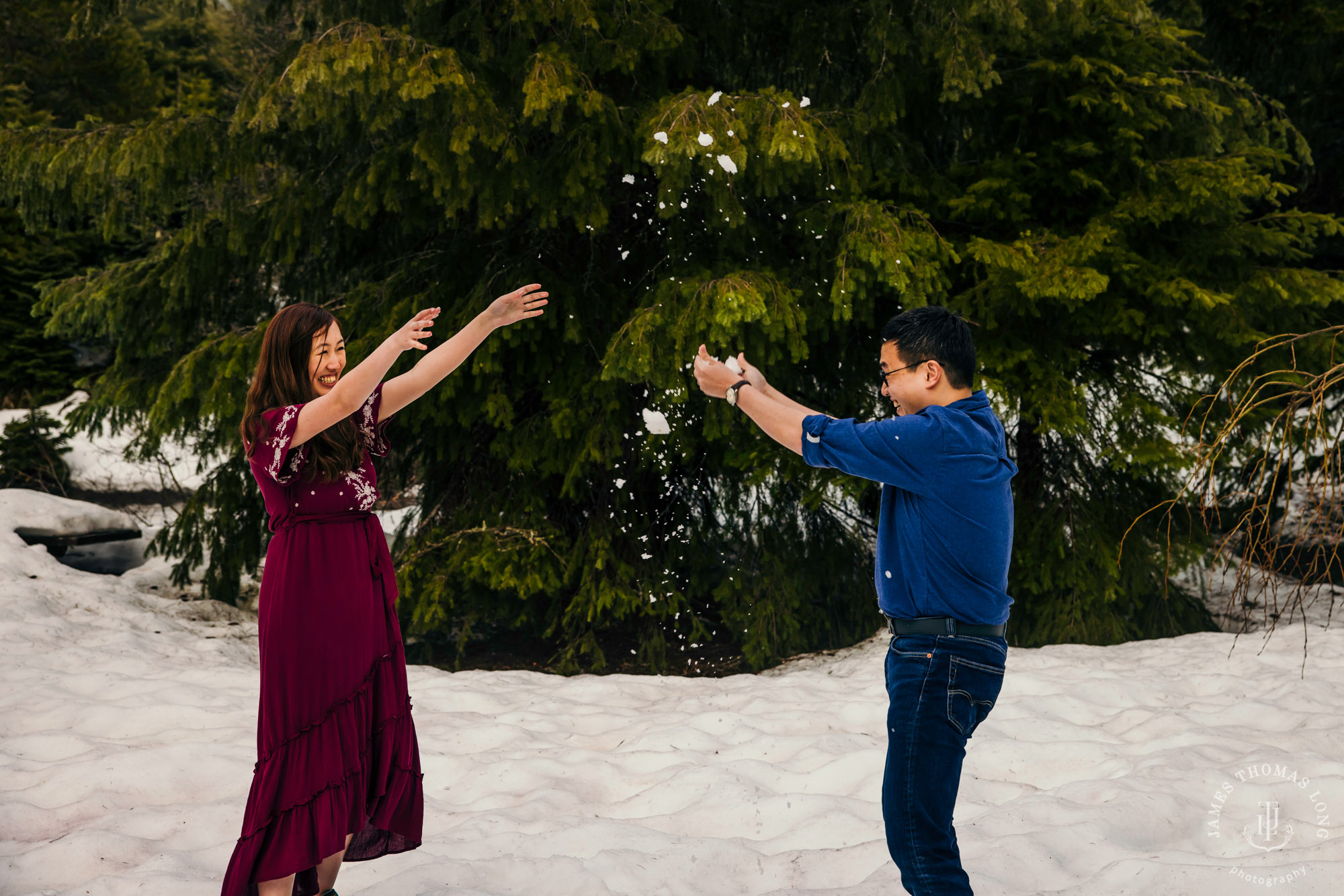 Snoqualmie Pass adventure engagement session by Seattle adventure wedding photographer James Thomas Long Photography