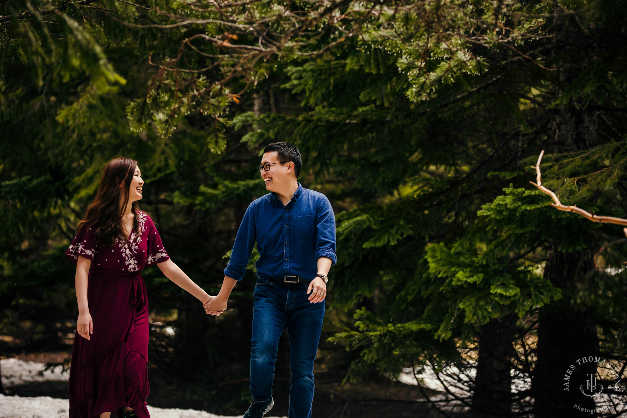 Snoqualmie Pass adventure engagement session by Seattle adventure wedding photographer James Thomas Long Photography