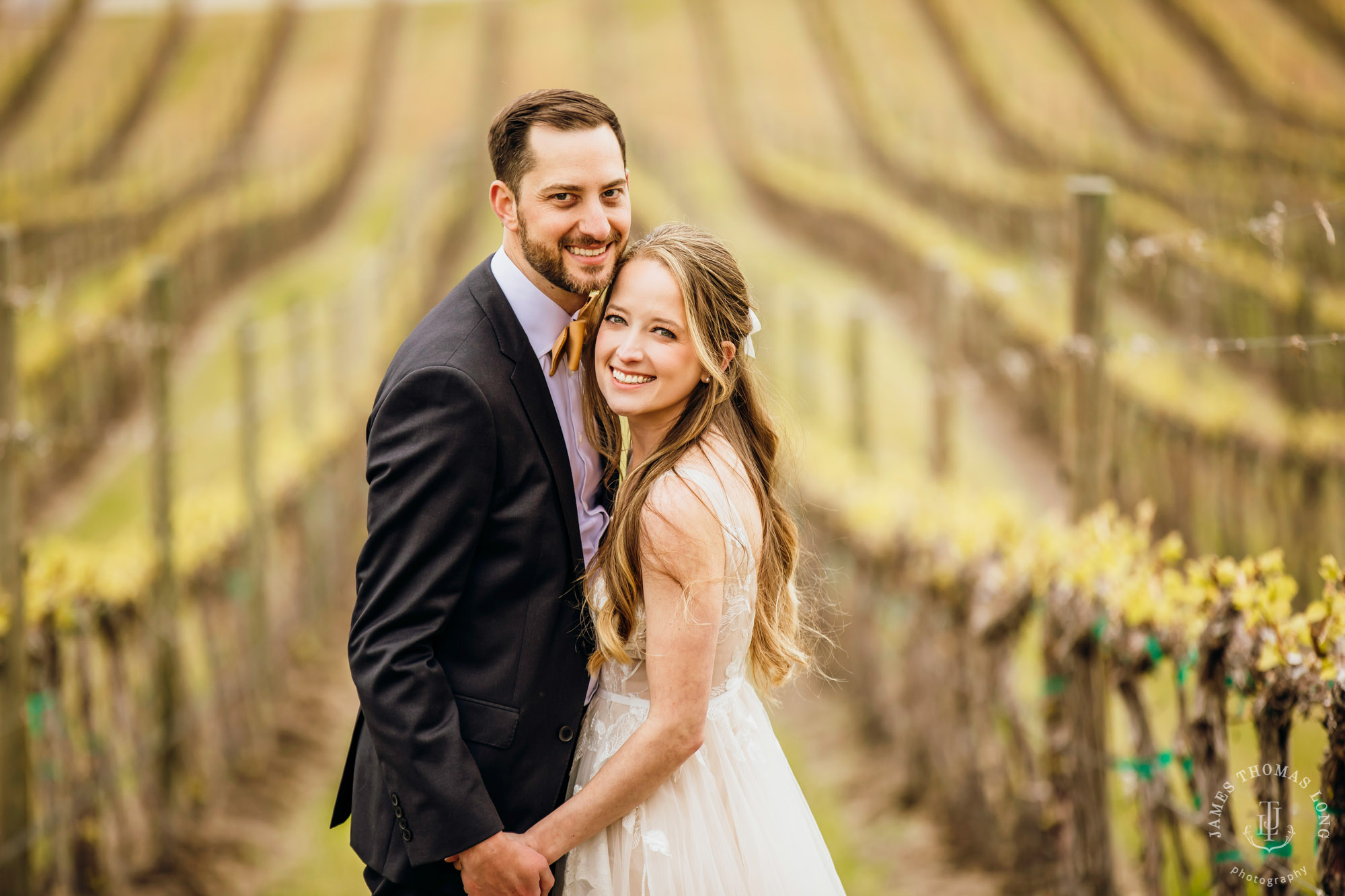 Tsillan Cellars Lake Chelan wedding by Seattle wedding photographer James Thomas Long Photography